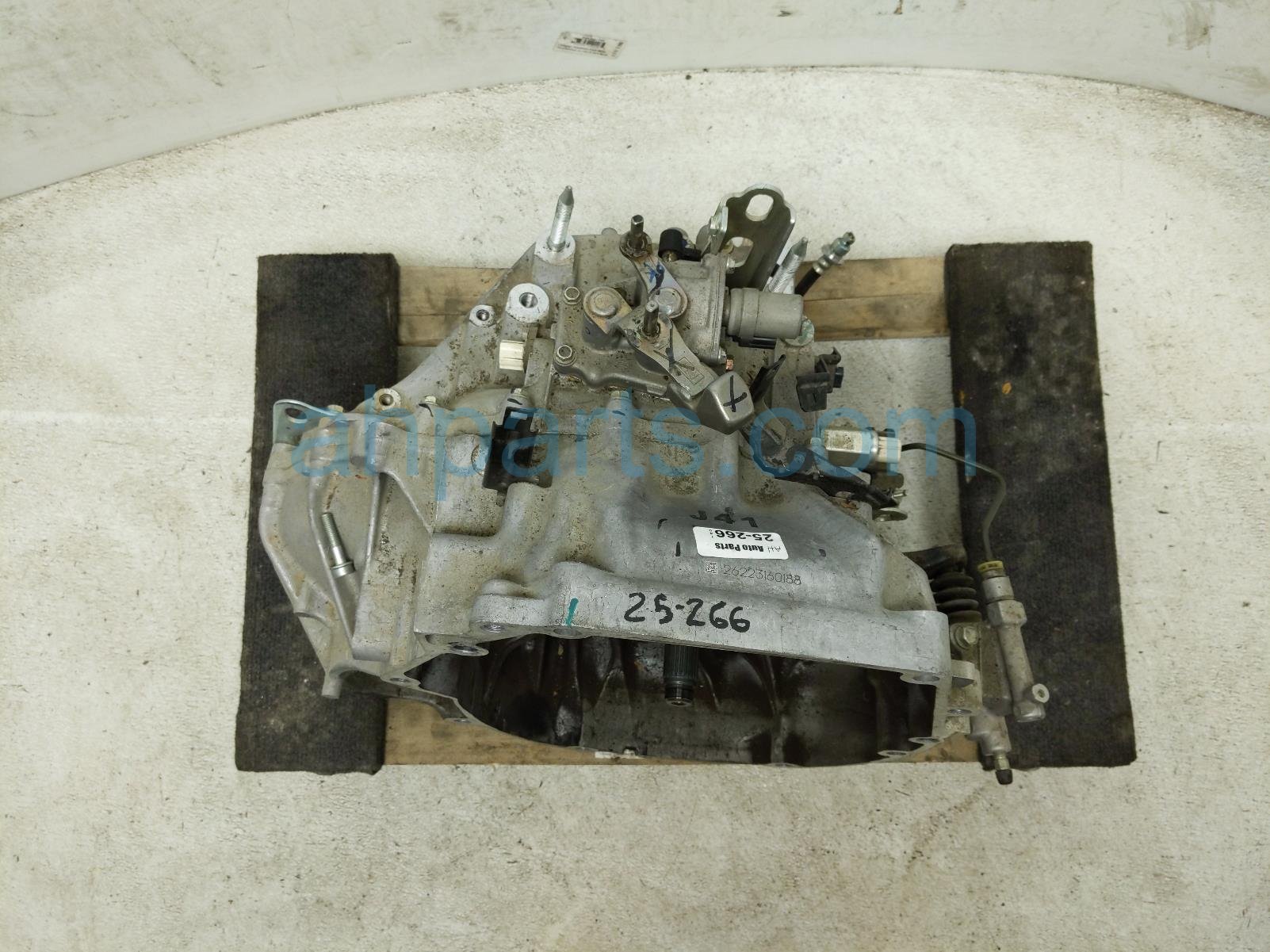 $2200 Acura MANUAL TRANSMISSION = 57K MI $2200 Acura MANUAL TRANSMISSION = 57K MI