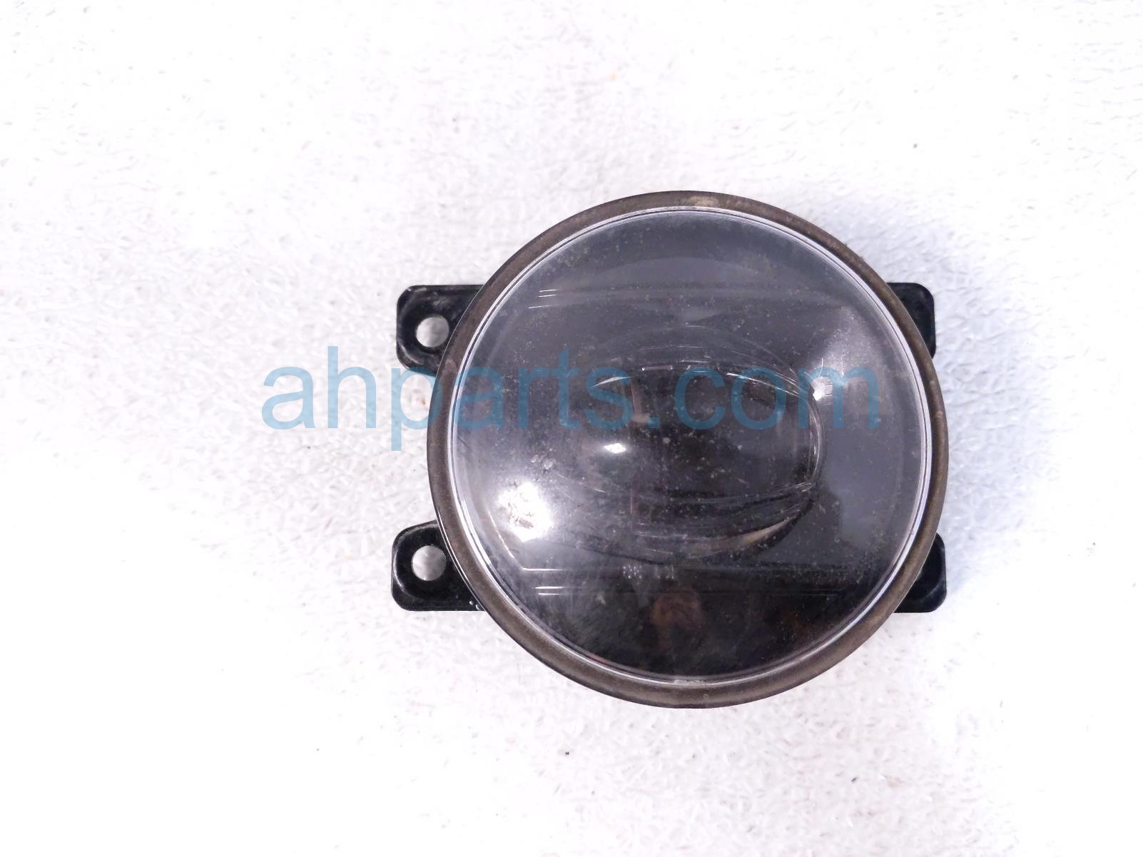 $45 Acura RH FOG LAMP / LIGHT - $45 Acura RH FOG LAMP / LIGHT -