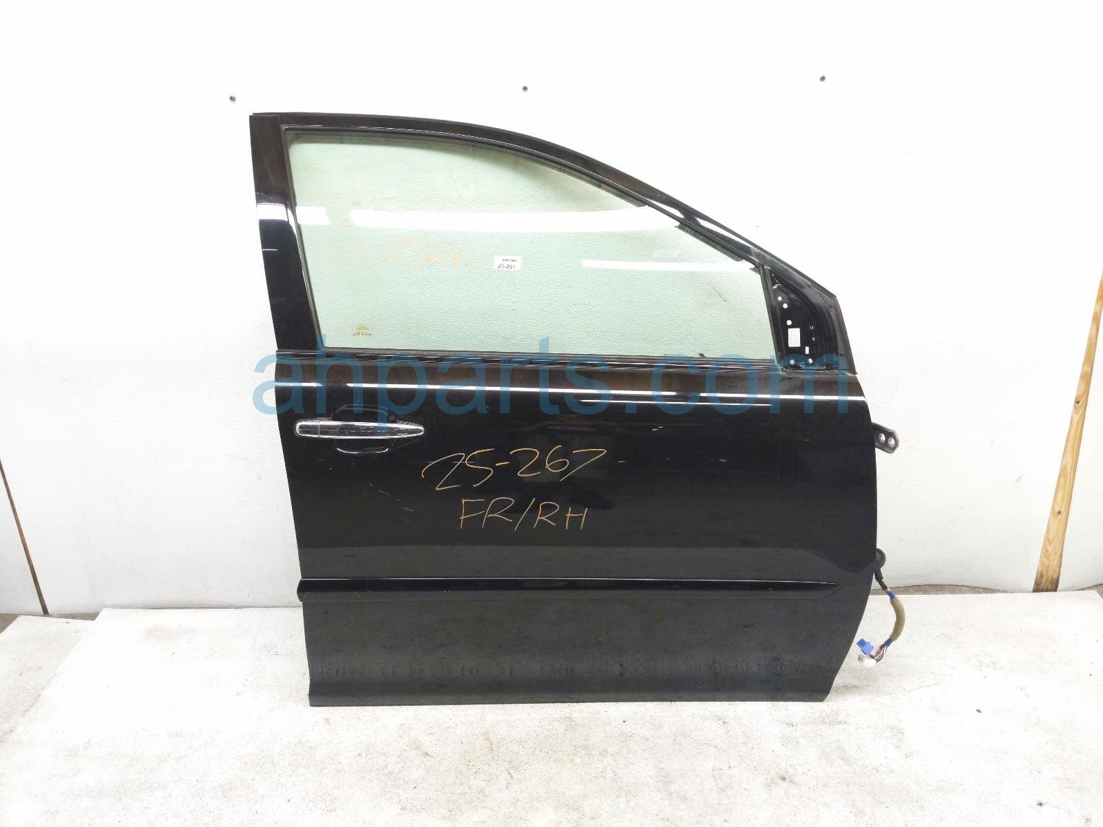 $299 Lexus FR/RH DOOR - BLACK - W/GLASS $299 Lexus FR/RH DOOR - BLACK - W/GLASS