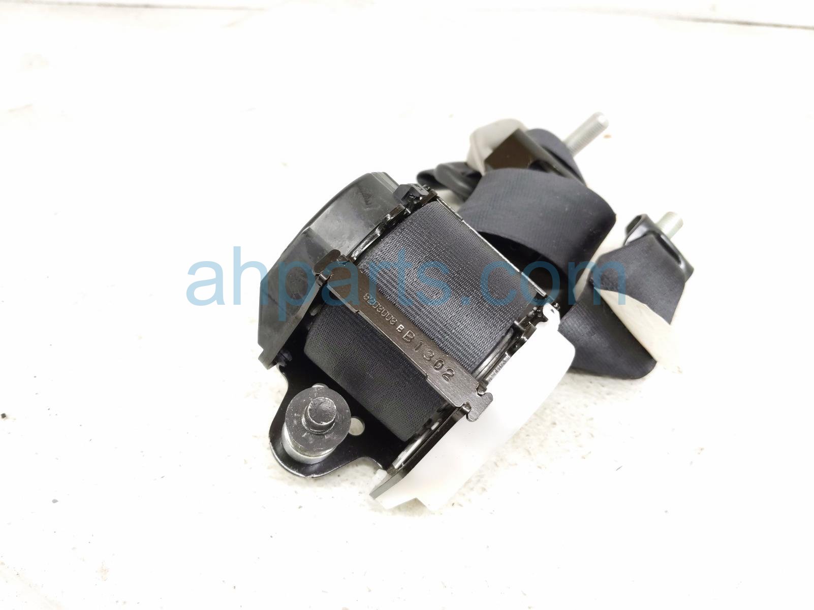 $49 Honda 3RD ROW LH BELT RETRACTOR - BLK