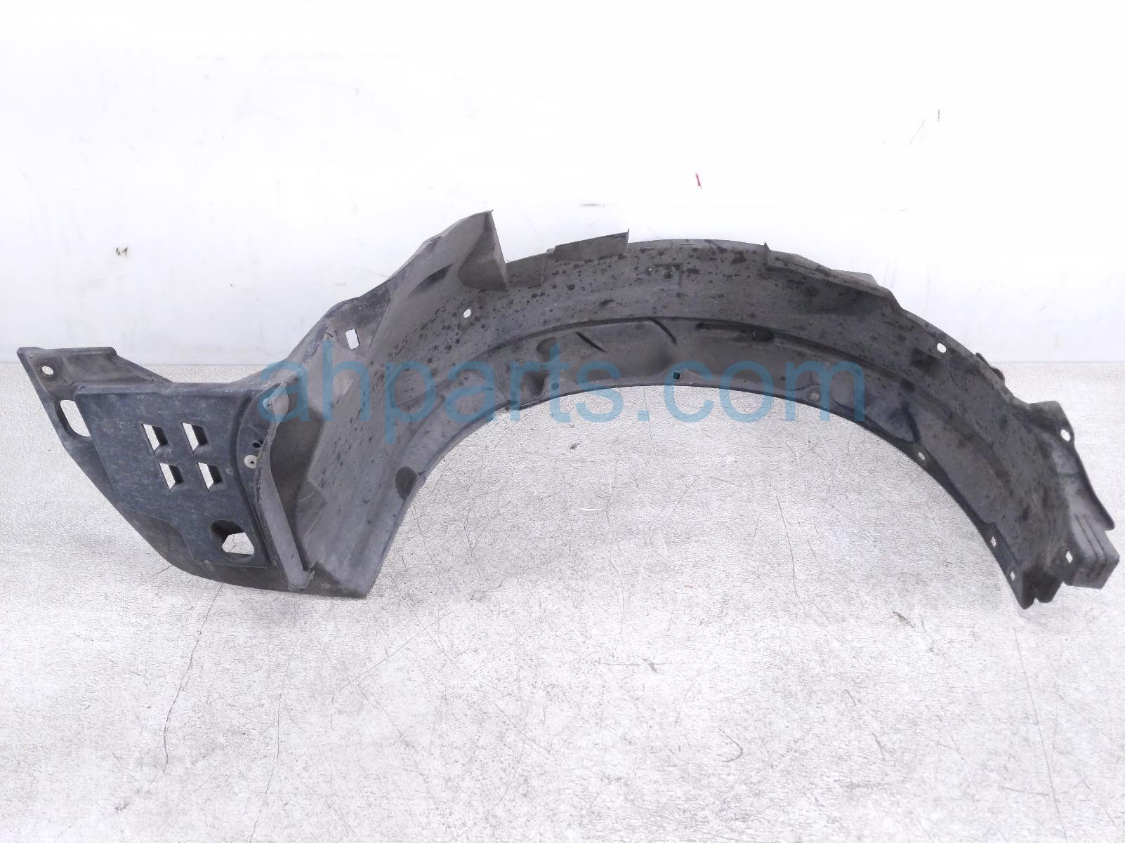 $40 Honda FR/RH INNER FENDER LINER $40 Honda FR/RH INNER FENDER LINER