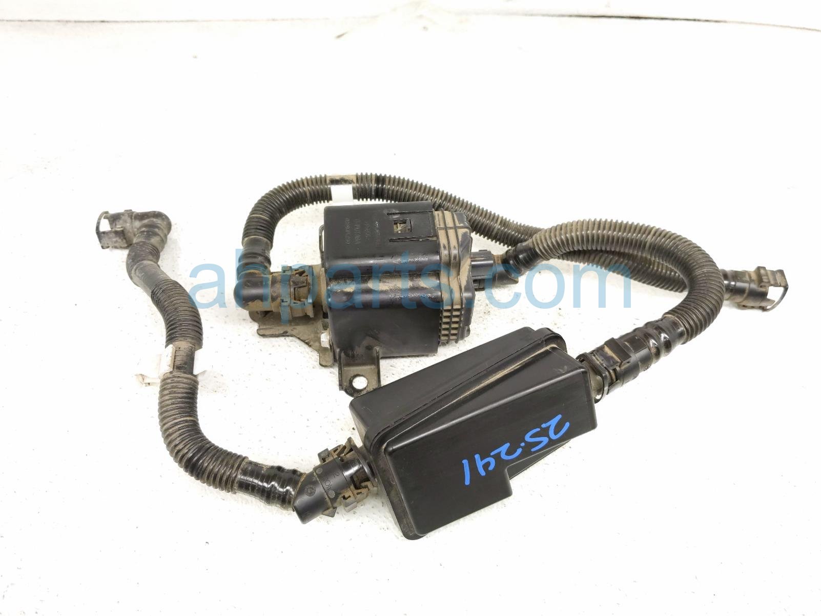 $75 Subaru FUEL VAPOR CHECK VALVE WITH AIR FILT