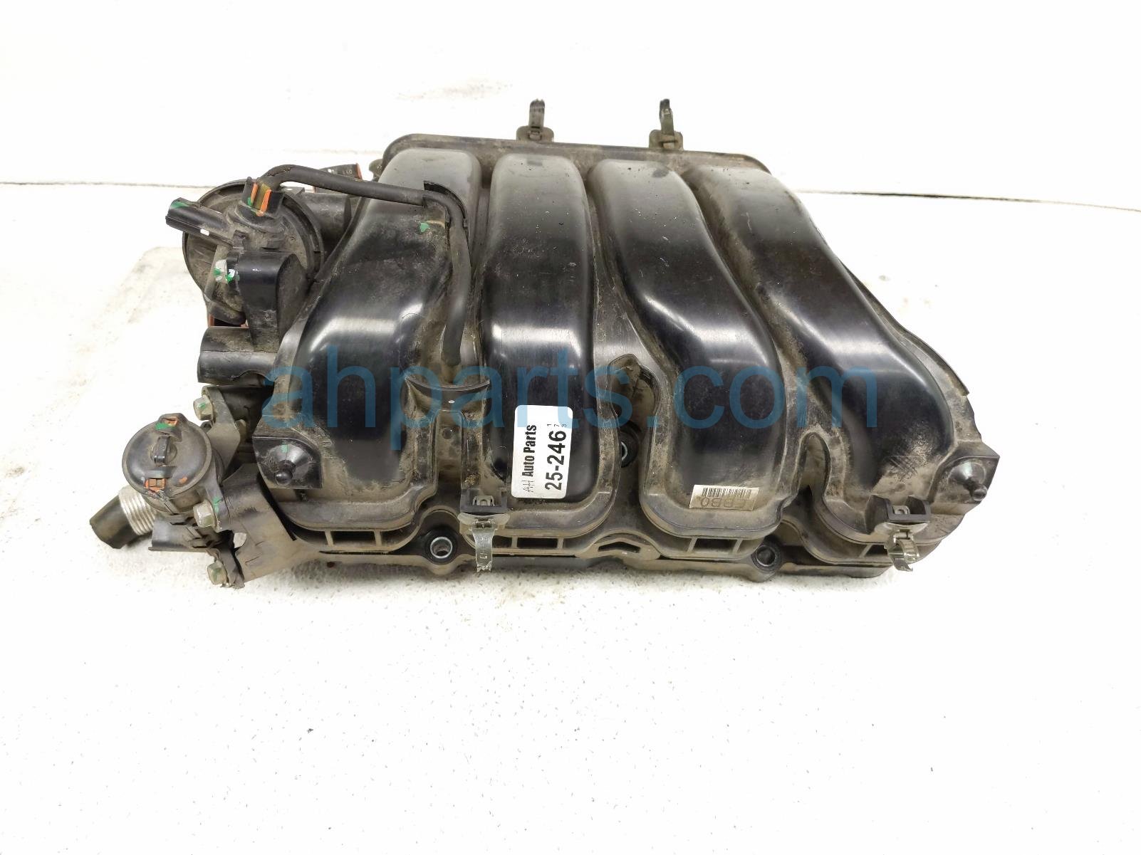 $175 Kia INTAKE MANIFOLD $175 Kia INTAKE MANIFOLD