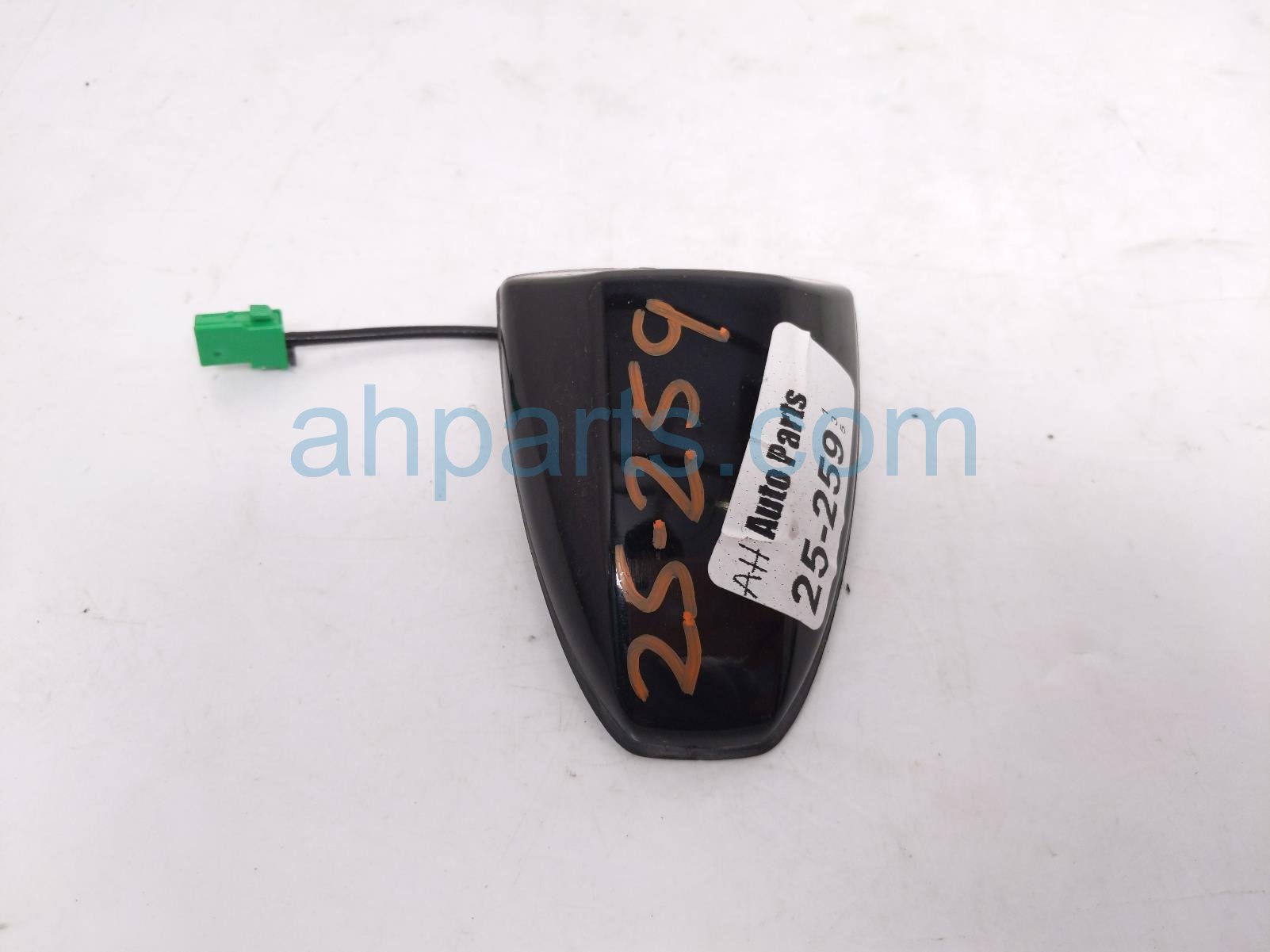 $45 Nissan ROOF ANTENNA ASSY - BLACK $45 Nissan ROOF ANTENNA ASSY - BLACK