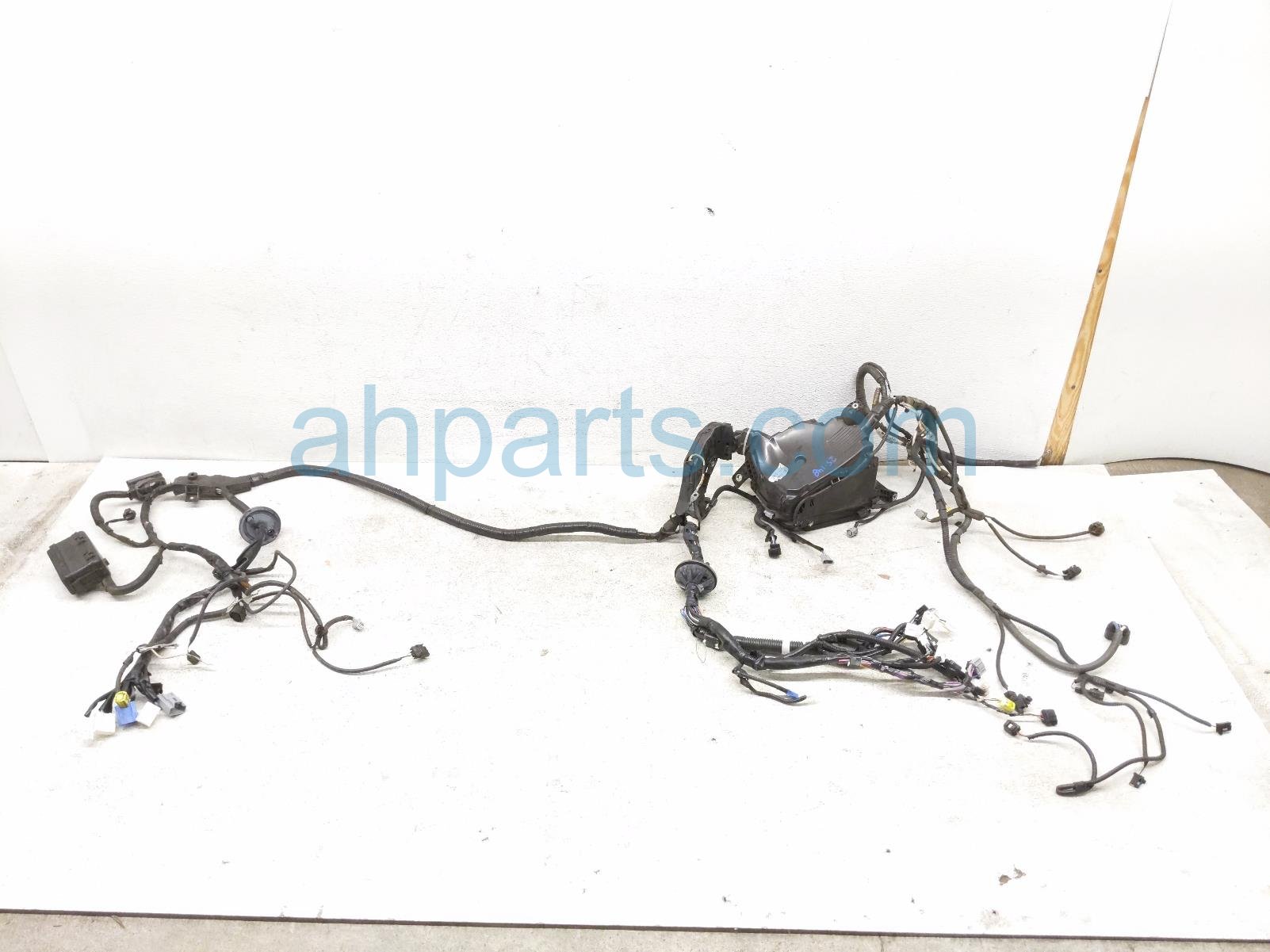 $349 Toyota ENGINE ROOM WIRE HARNESS $349 Toyota ENGINE ROOM WIRE HARNESS