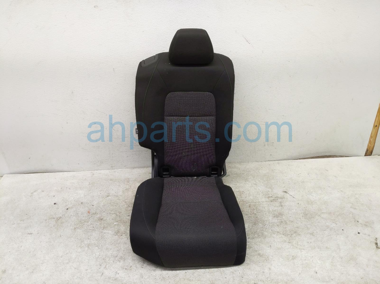 $295 Honda 2ND ROW RH SEAT - BLACK CLOTH * $295 Honda 2ND ROW RH SEAT - BLACK CLOTH *