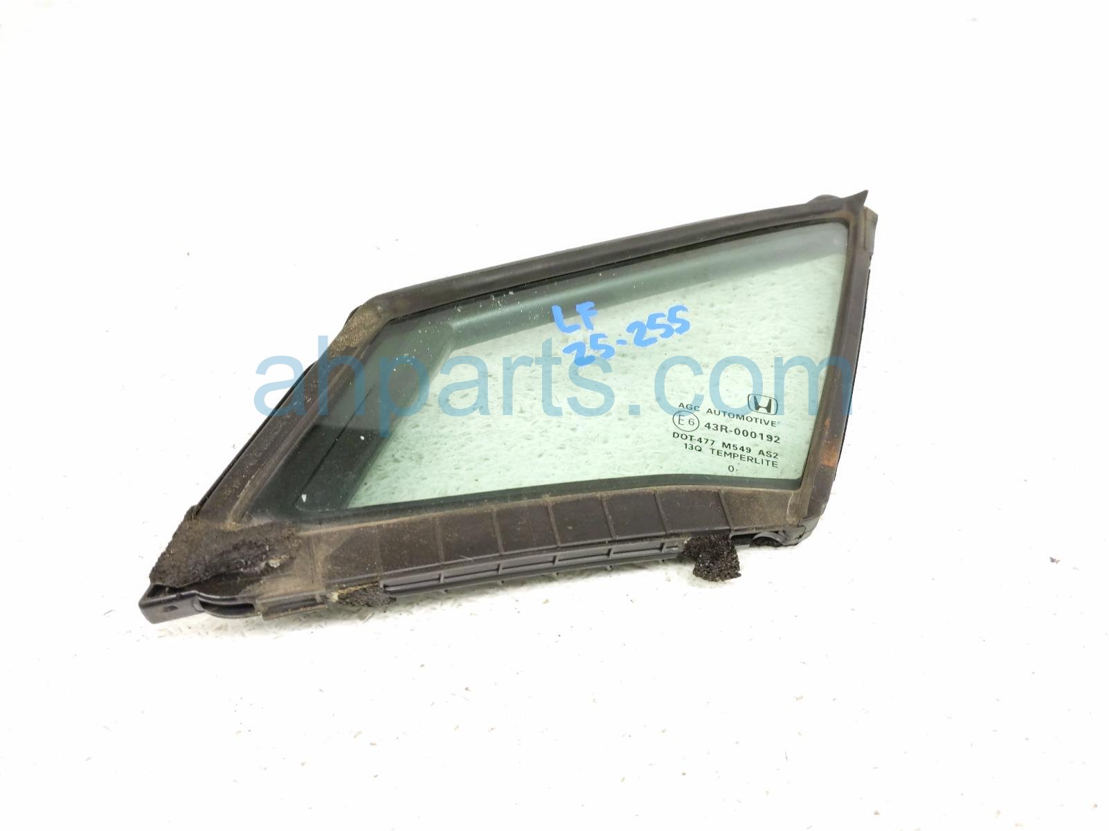 $60 Honda FR/LH VENT GLASS WINDOW $60 Honda FR/LH VENT GLASS WINDOW