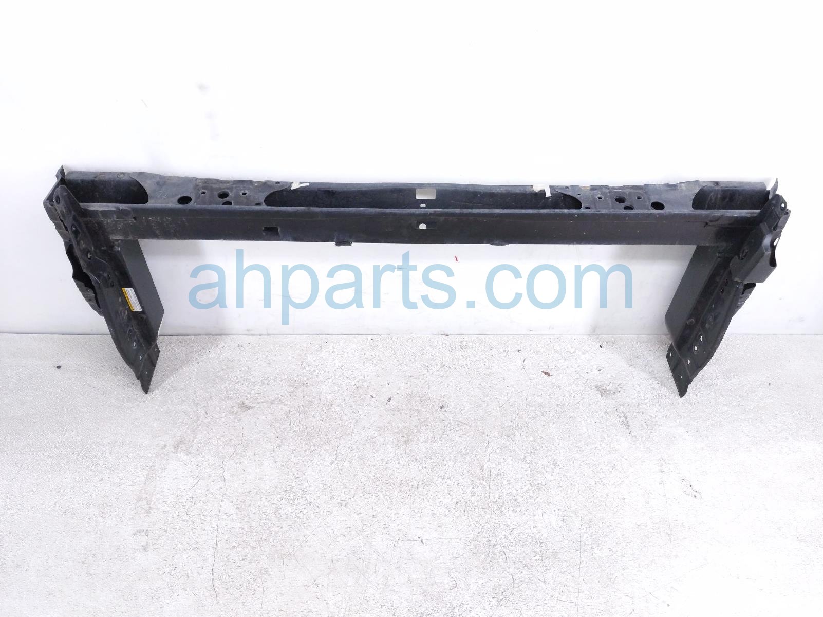 $335 Toyota REAR CROSS SILL ASSY $335 Toyota REAR CROSS SILL ASSY