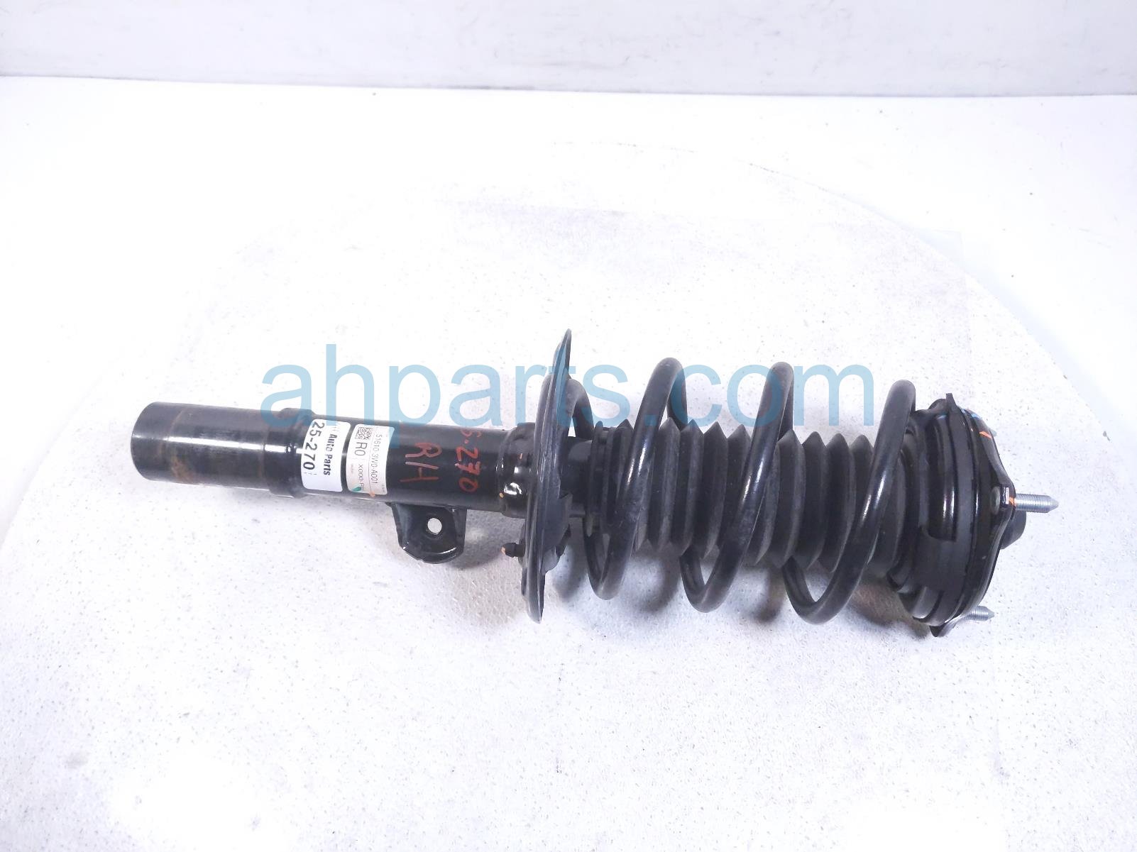 $175 Honda FR/RH STRUT ABSORBER + SPRING $175 Honda FR/RH STRUT ABSORBER + SPRING