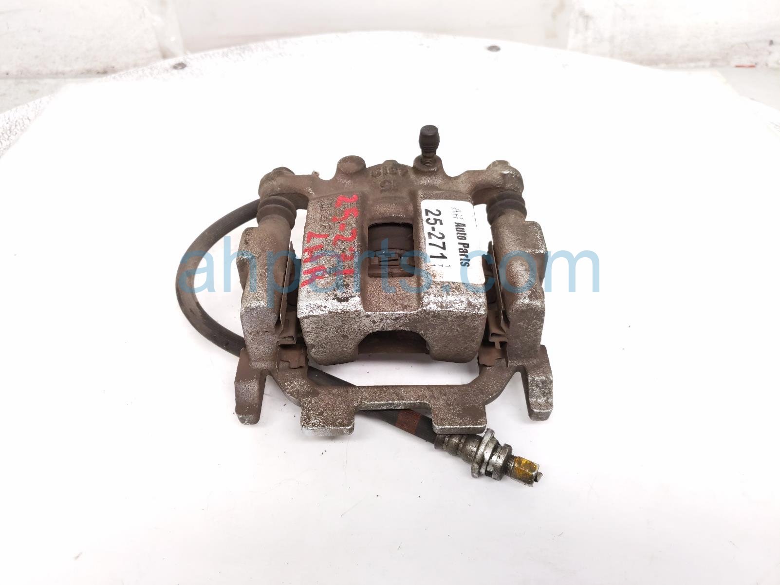 Infiniti CORE CORE RR/LH BRAKE CALIPER