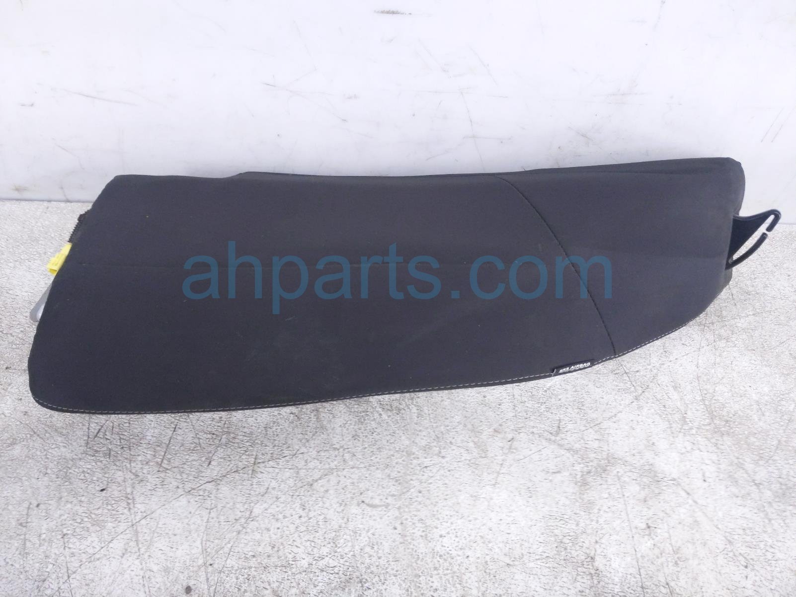 $99 Nissan RR/LH BOLSTER W/AIRBAG - BLACK $99 Nissan RR/LH BOLSTER W/AIRBAG - BLACK