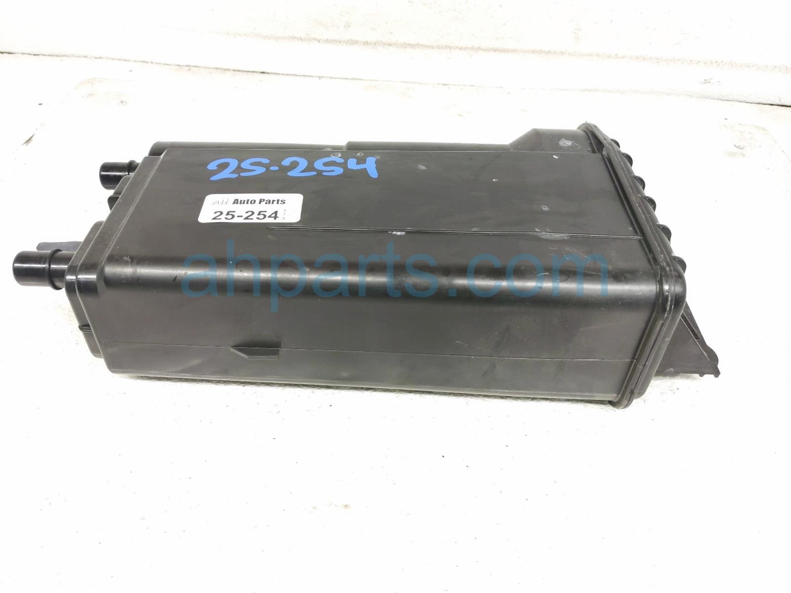 $125 Toyota FUEL VAPOR CHARCOAL CANISTER $125 Toyota FUEL VAPOR CHARCOAL CANISTER