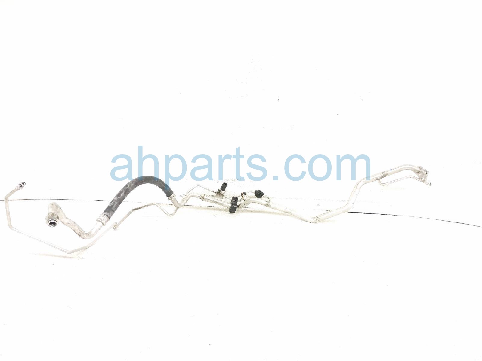 $199 Toyota A/C SUCTION LIQUID LINE ASSY - 2.5L $199 Toyota A/C SUCTION LIQUID LINE ASSY - 2.5L