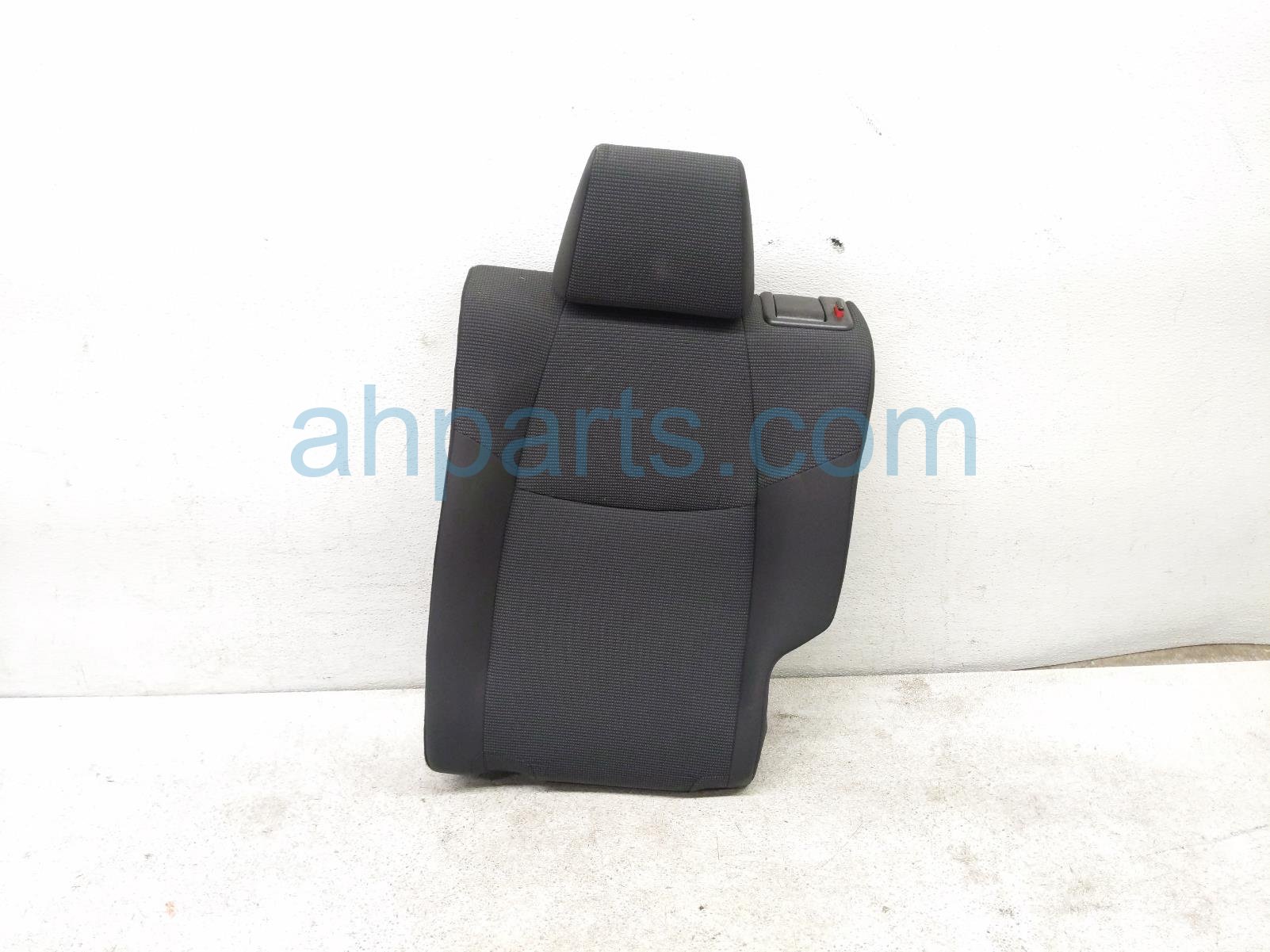 $100 Toyota RR/LH TOP SEAT CUSHION - BLACK LE $100 Toyota RR/LH TOP SEAT CUSHION - BLACK LE