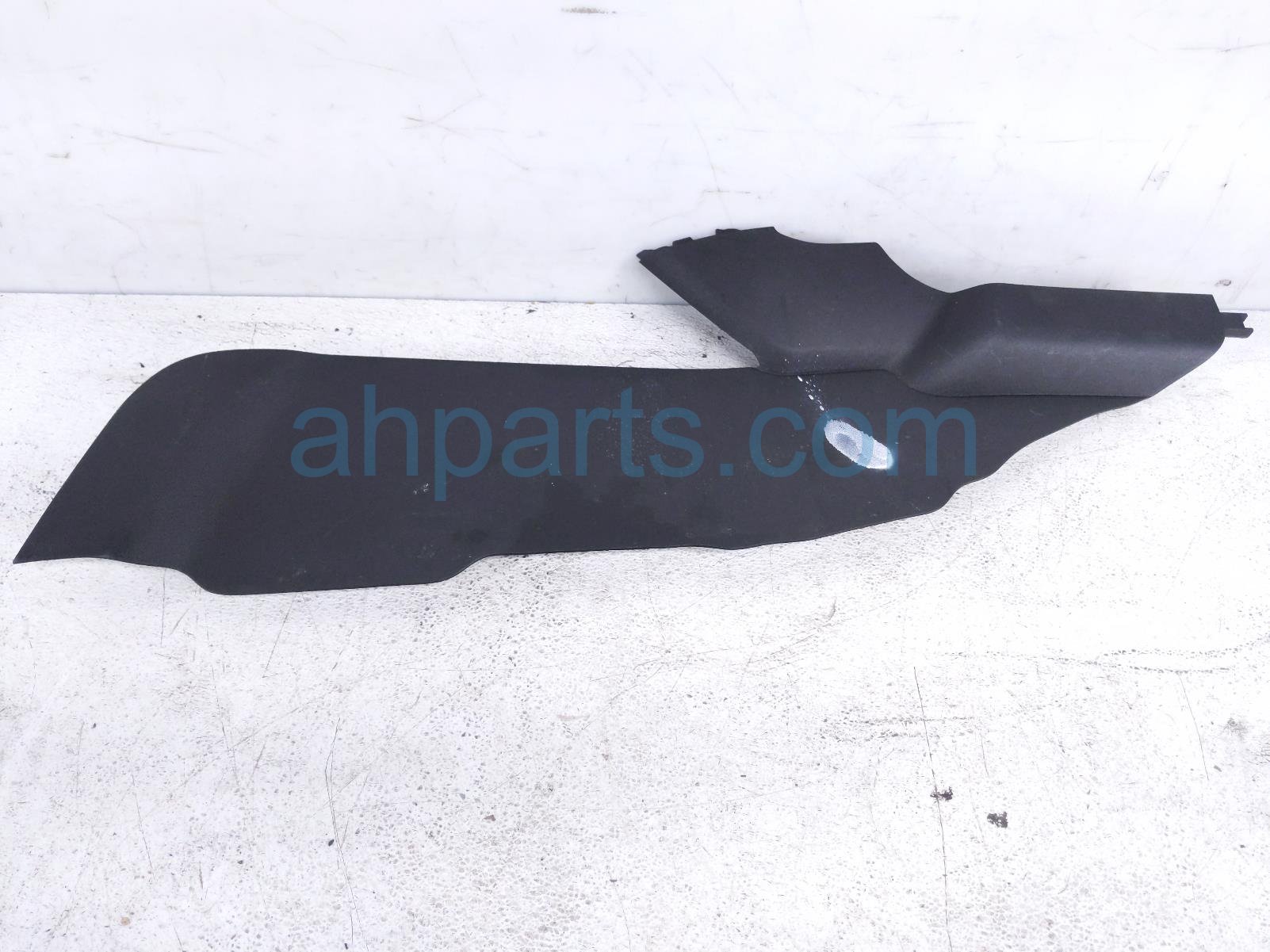 $25 Honda RH CONSOLE SIDE TRIM GARNISH