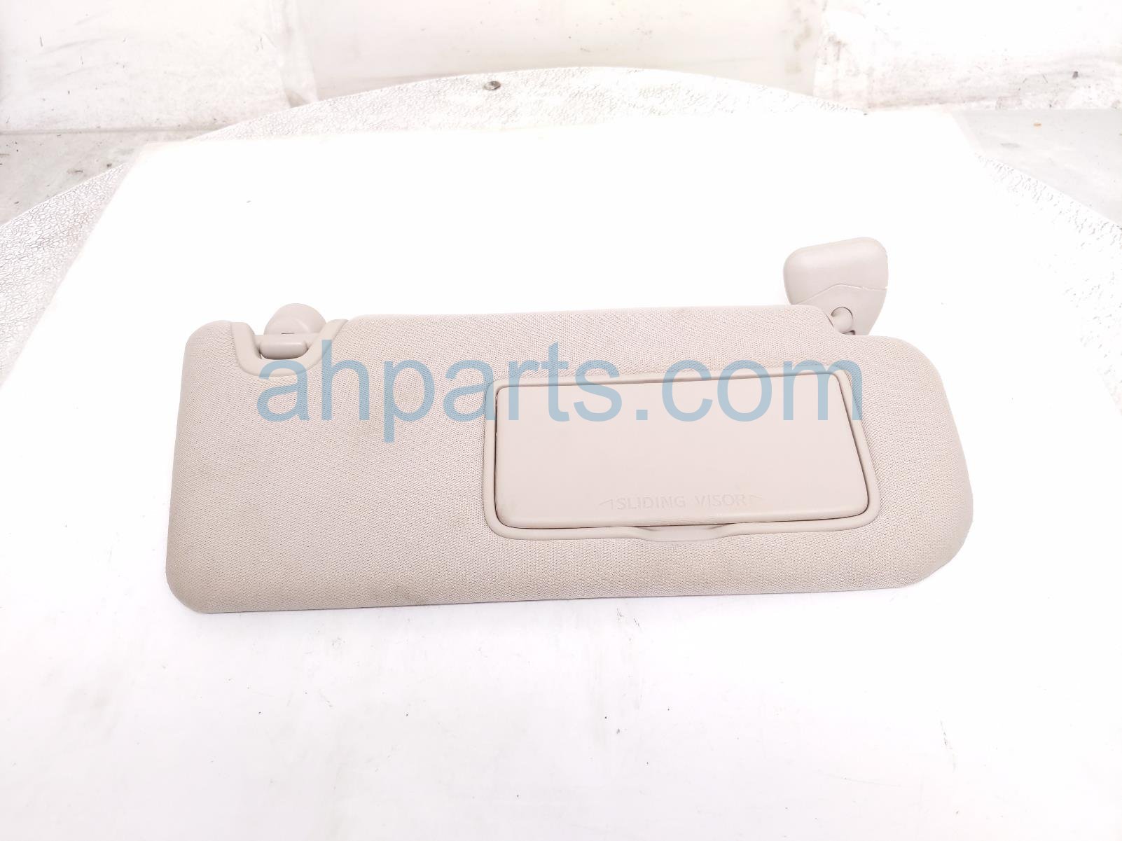 $35 Nissan RH SUN VISOR - GREY $35 Nissan RH SUN VISOR - GREY