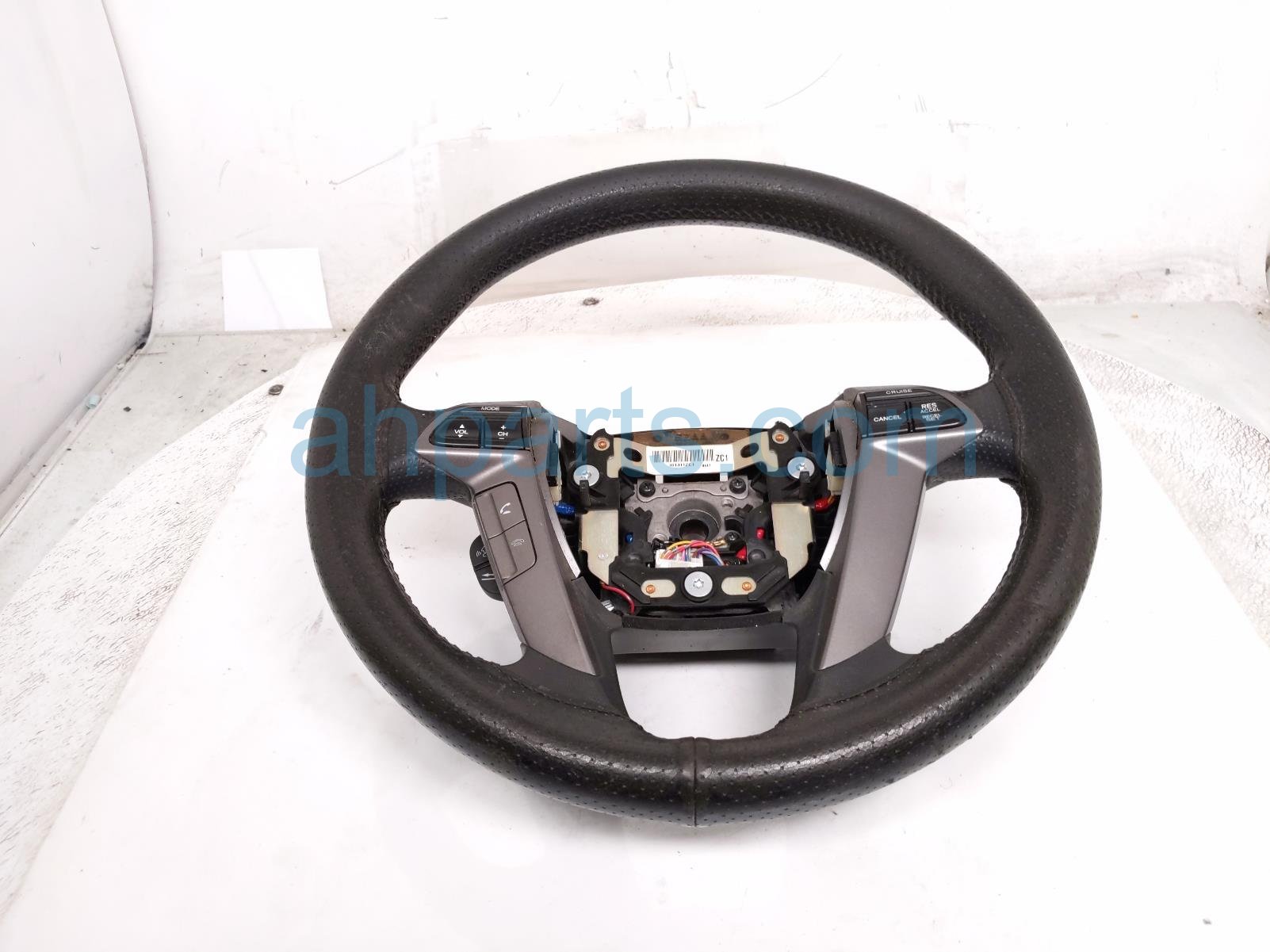 Honda STEERING WHEEL - BLACK W/CTRLS NO AB