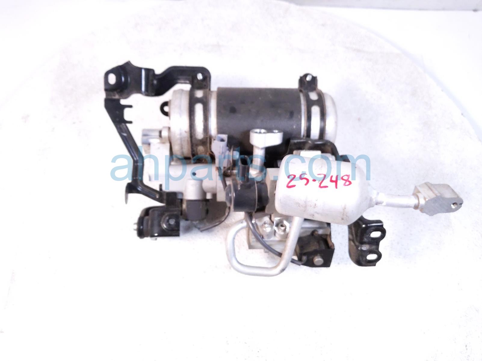 $995 Toyota AC CONDENSER TANK / ACCUMULATOR $995 Toyota AC CONDENSER TANK / ACCUMULATOR