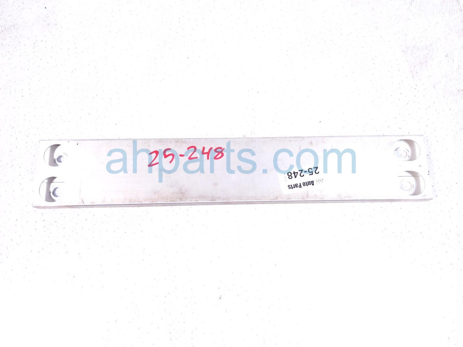 $25 Toyota FR CTR FLOOR BRACE $25 Toyota FR CTR FLOOR BRACE