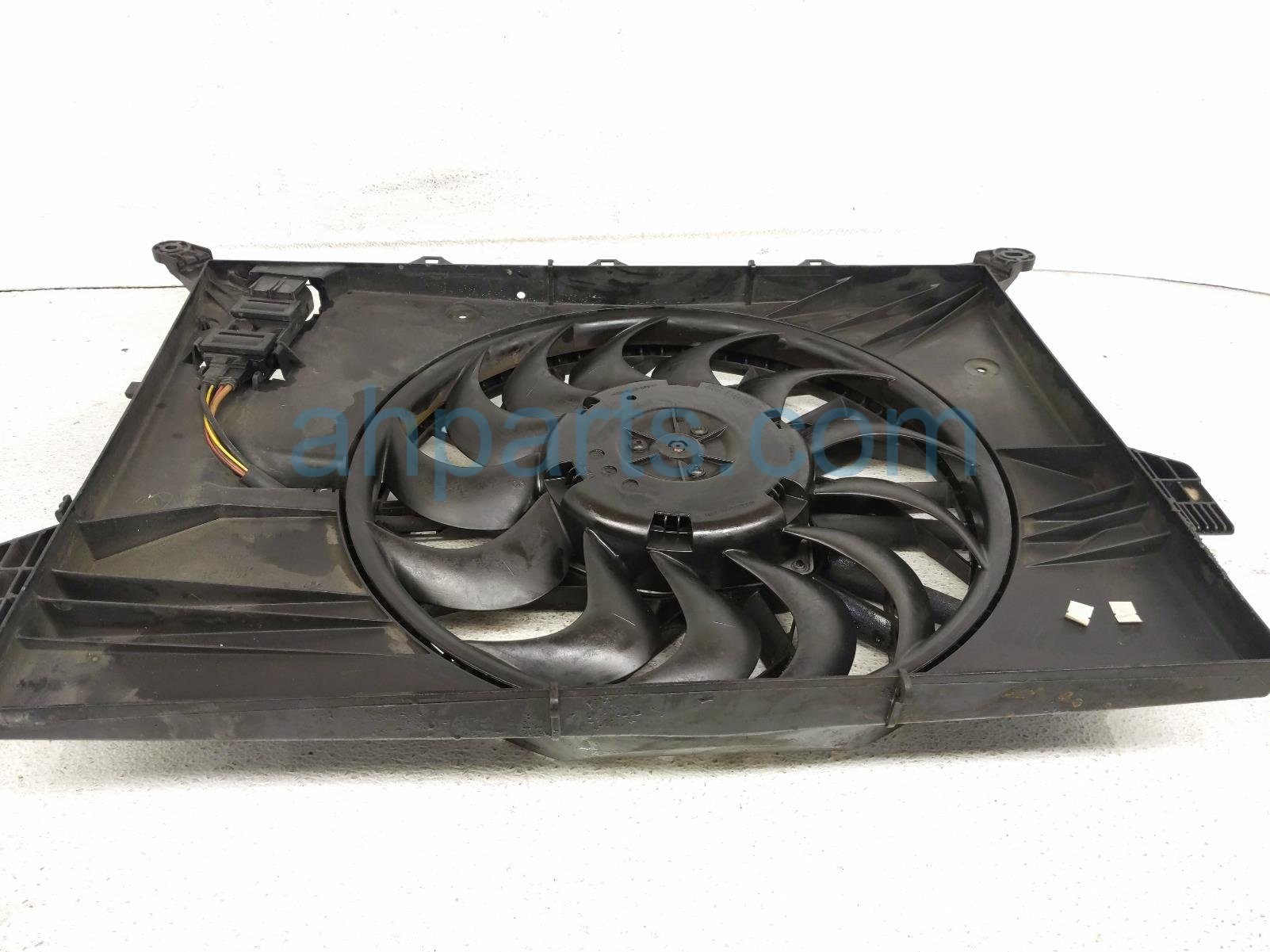 Volvo RADIATOR FAN ASSEMBLY Volvo RADIATOR FAN ASSEMBLY