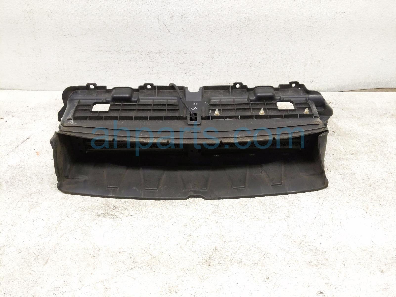 $135 Honda RADIATOR GRILLE AIR SHUTTER ASSY $135 Honda RADIATOR GRILLE AIR SHUTTER ASSY