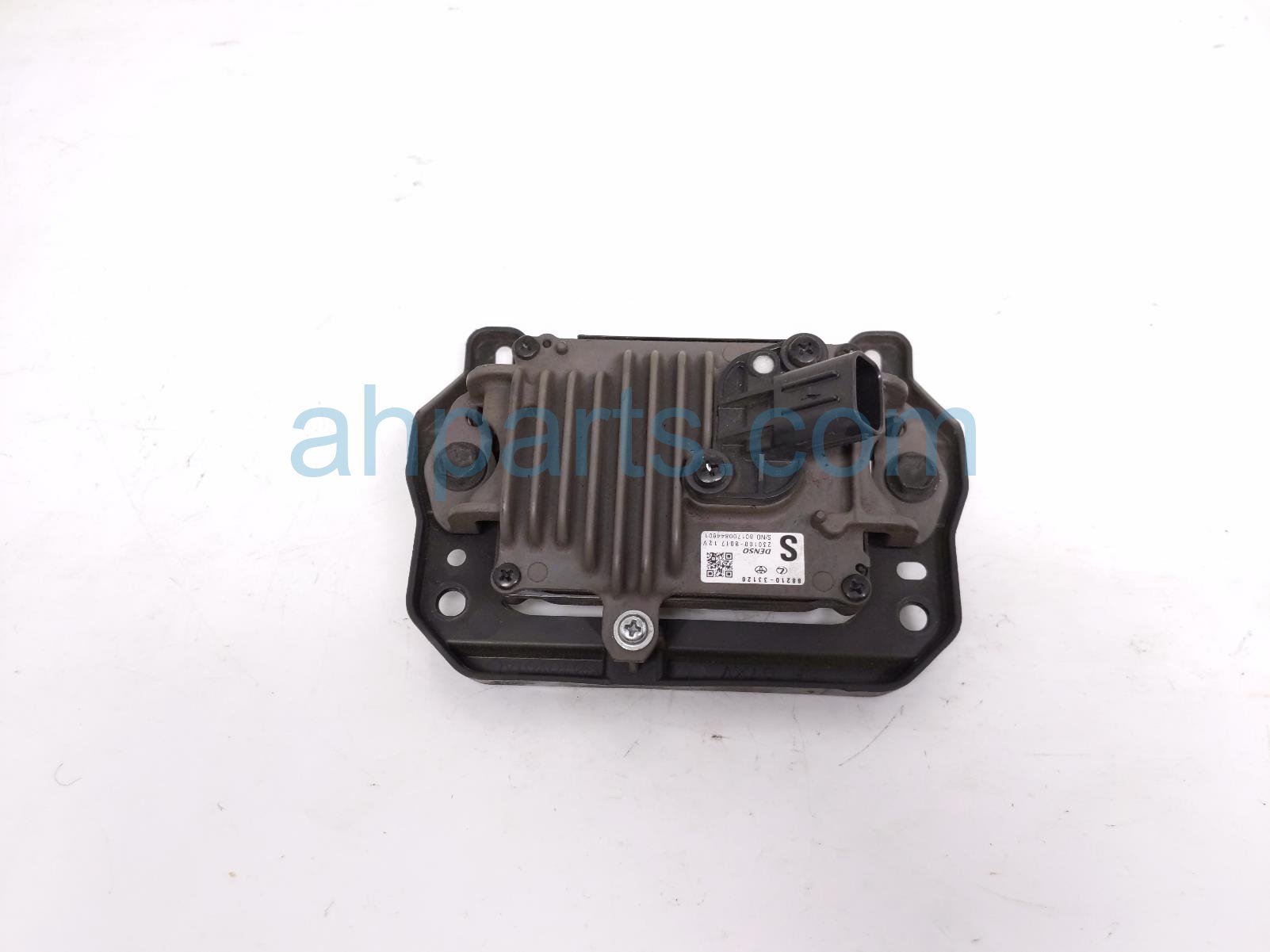 $175 Toyota FRONT GRILLE DISTANCE RADAR UNIT