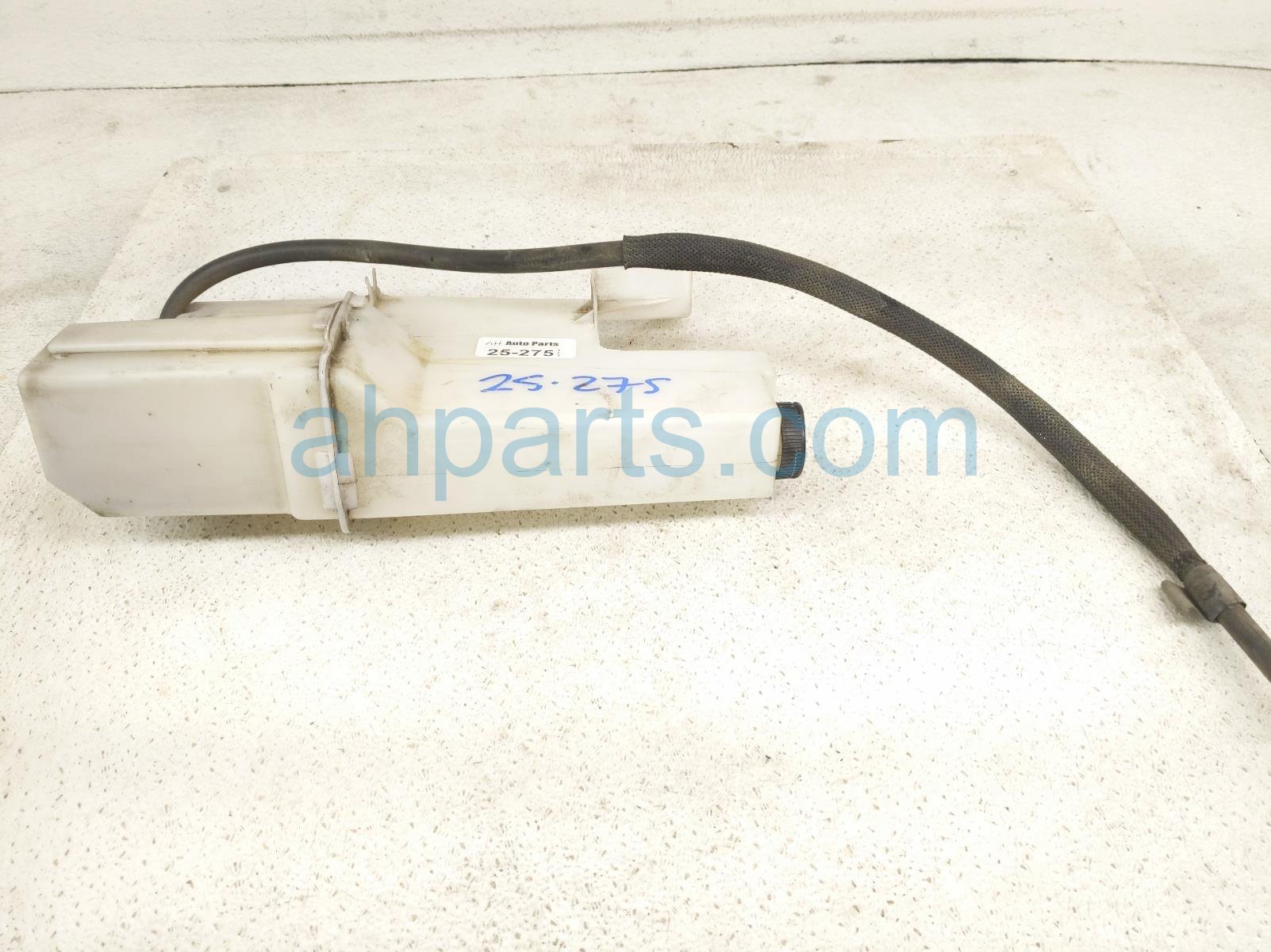 $30 Nissan COOLANT OVERFLOW RESERVOIR TANK
