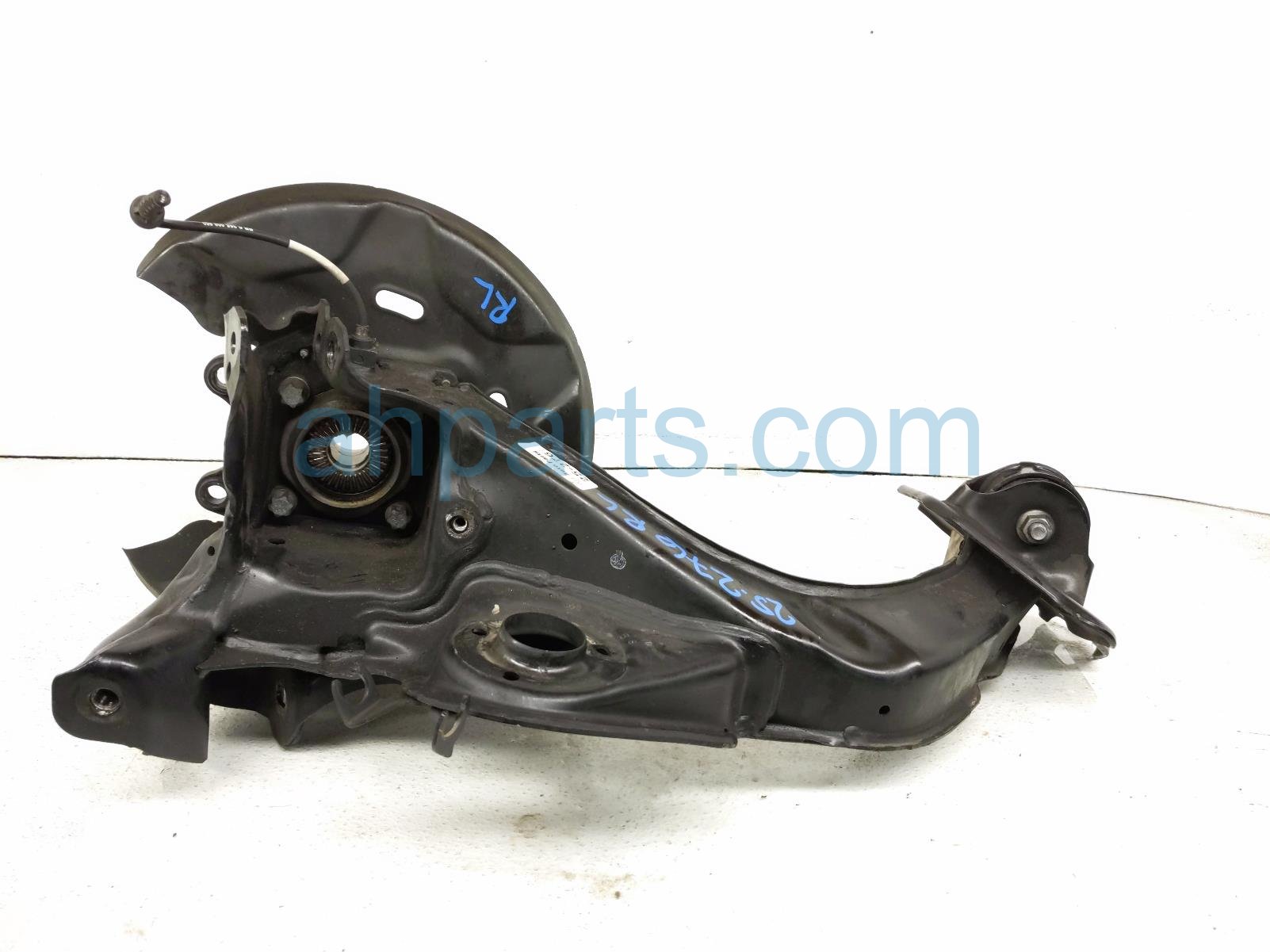 2018 BMW X1 Lower Control Rear Driver Trailing Arm + Spindle Hub 33 32 6 851 579 Replacement 2018 BMW X1 Lower Control Rear Driver Trailing Arm + Spindle Hub 33 32 6 851 579 Replacement thumbnail