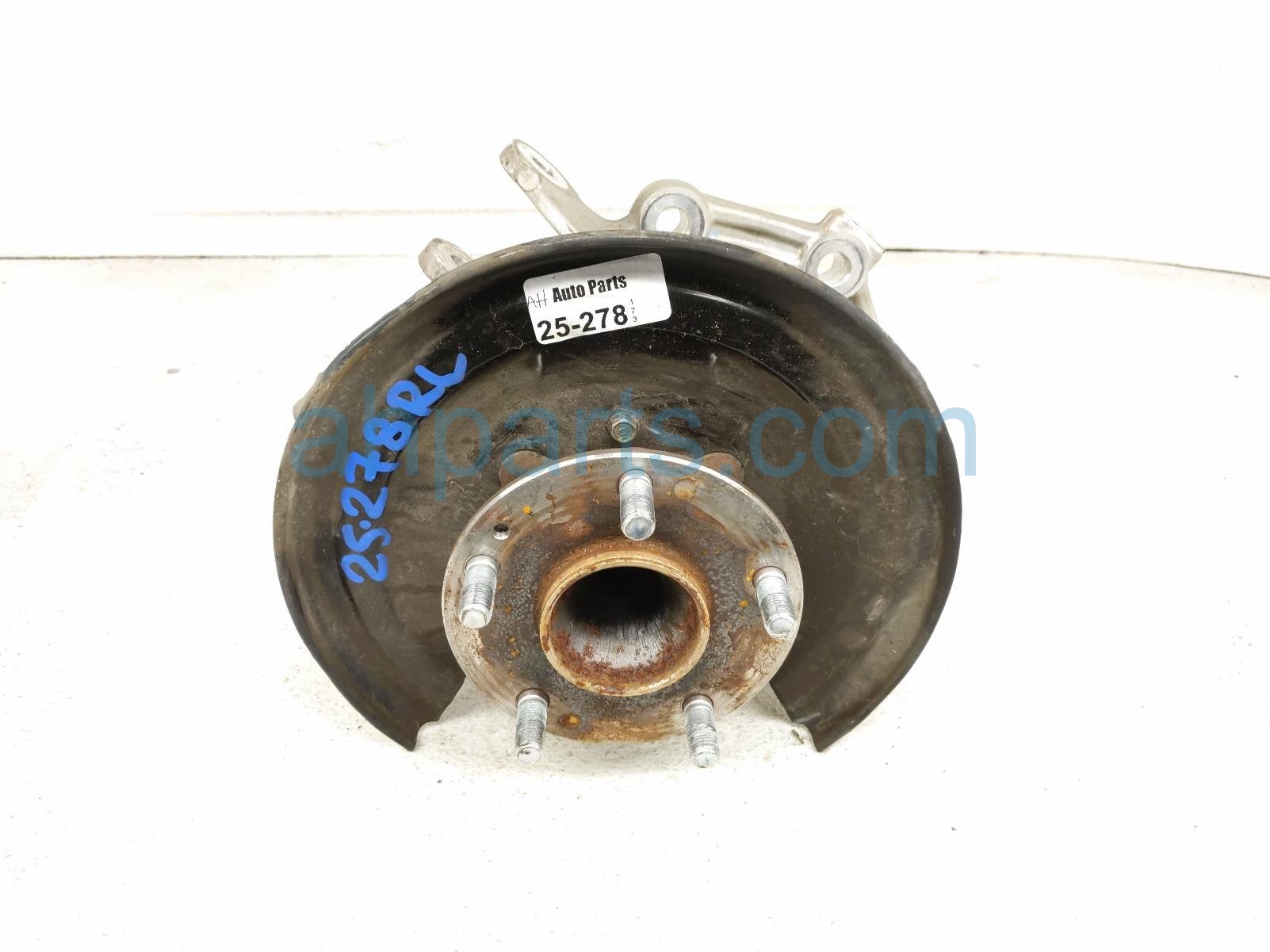 $99 Honda RR/LH SPINDLE KNUCKLE HUB $99 Honda RR/LH SPINDLE KNUCKLE HUB