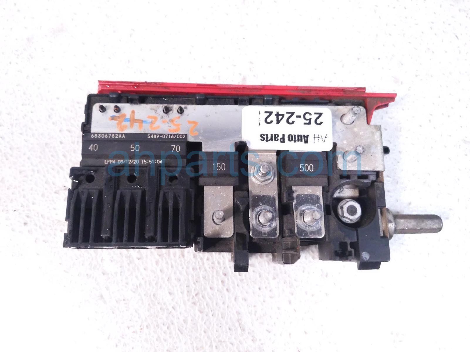 $85 Chrysler IPM UNDERHOOD Pre Fuse Fuse Box $85 Chrysler IPM UNDERHOOD Pre Fuse Fuse Box