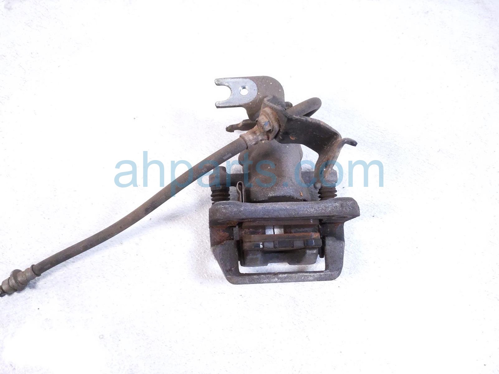 Honda CORE RR/LH BRAKE CALIPER