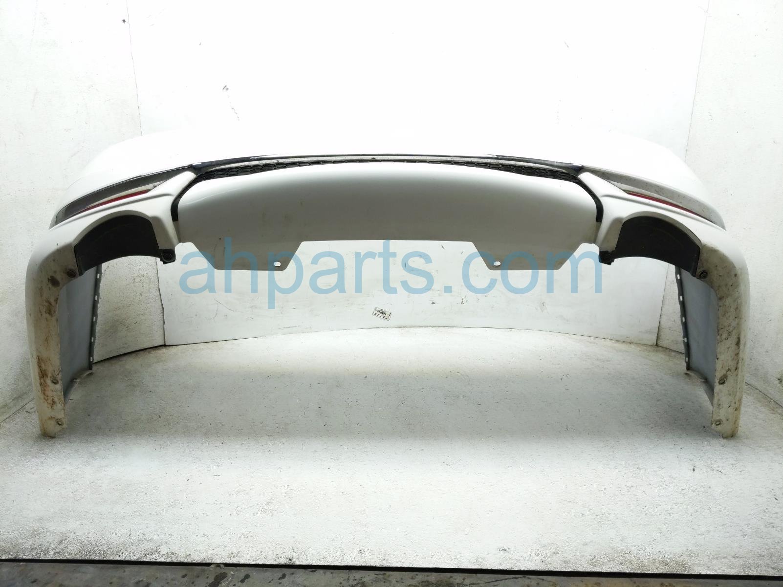 $299 Honda REAR BUMPER COVER - WHITE* $299 Honda REAR BUMPER COVER - WHITE*