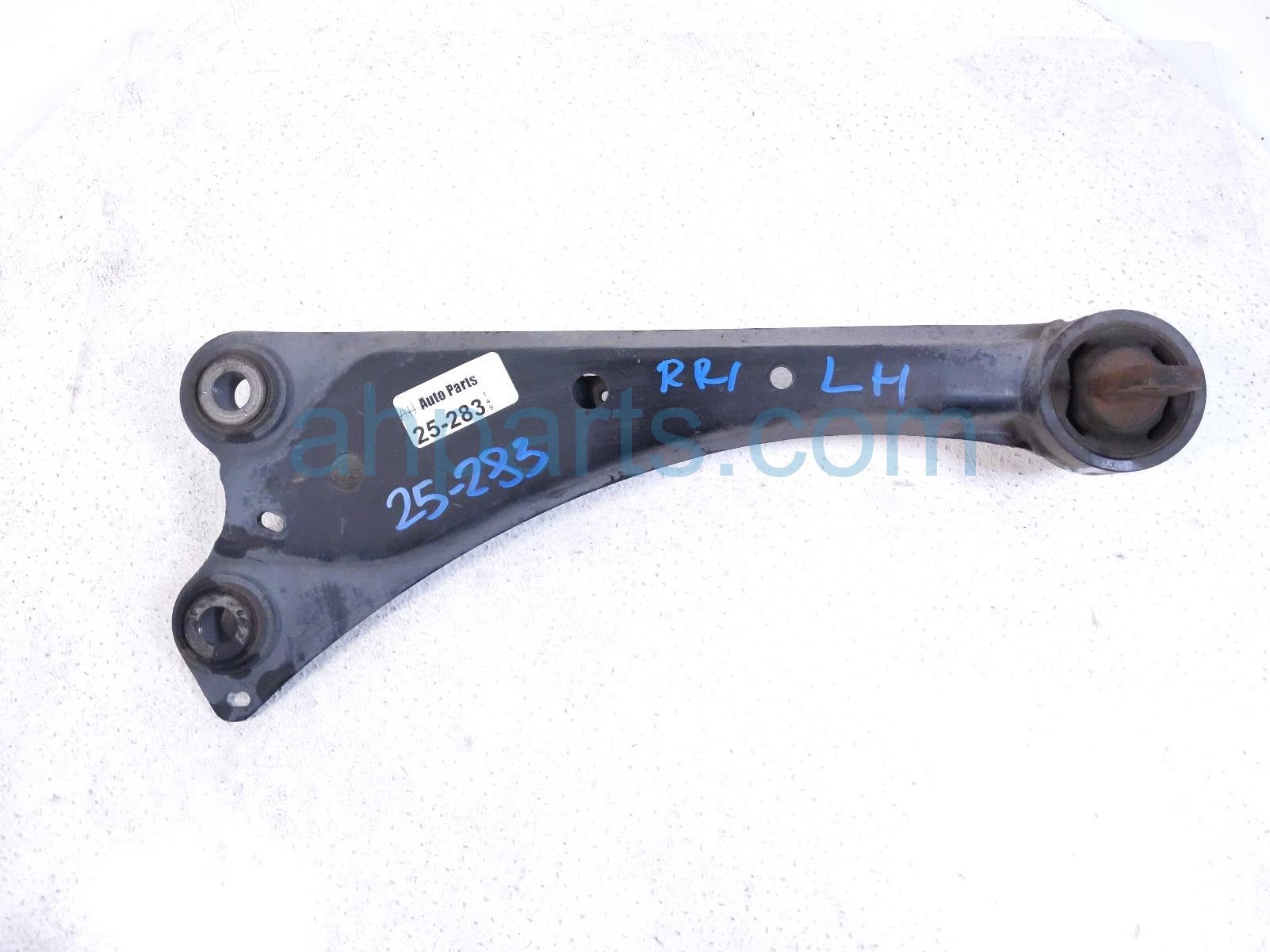 Scion RR/LH TRAILING LOWER CONTROL ARM Scion RR/LH TRAILING LOWER CONTROL ARM