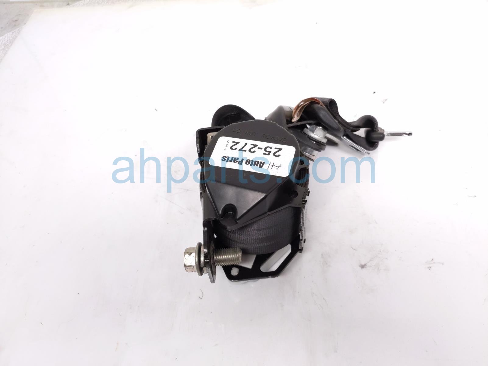 $45 Honda 3RD ROW RH BELT RETRACTOR - BLACK $45 Honda 3RD ROW RH BELT RETRACTOR - BLACK