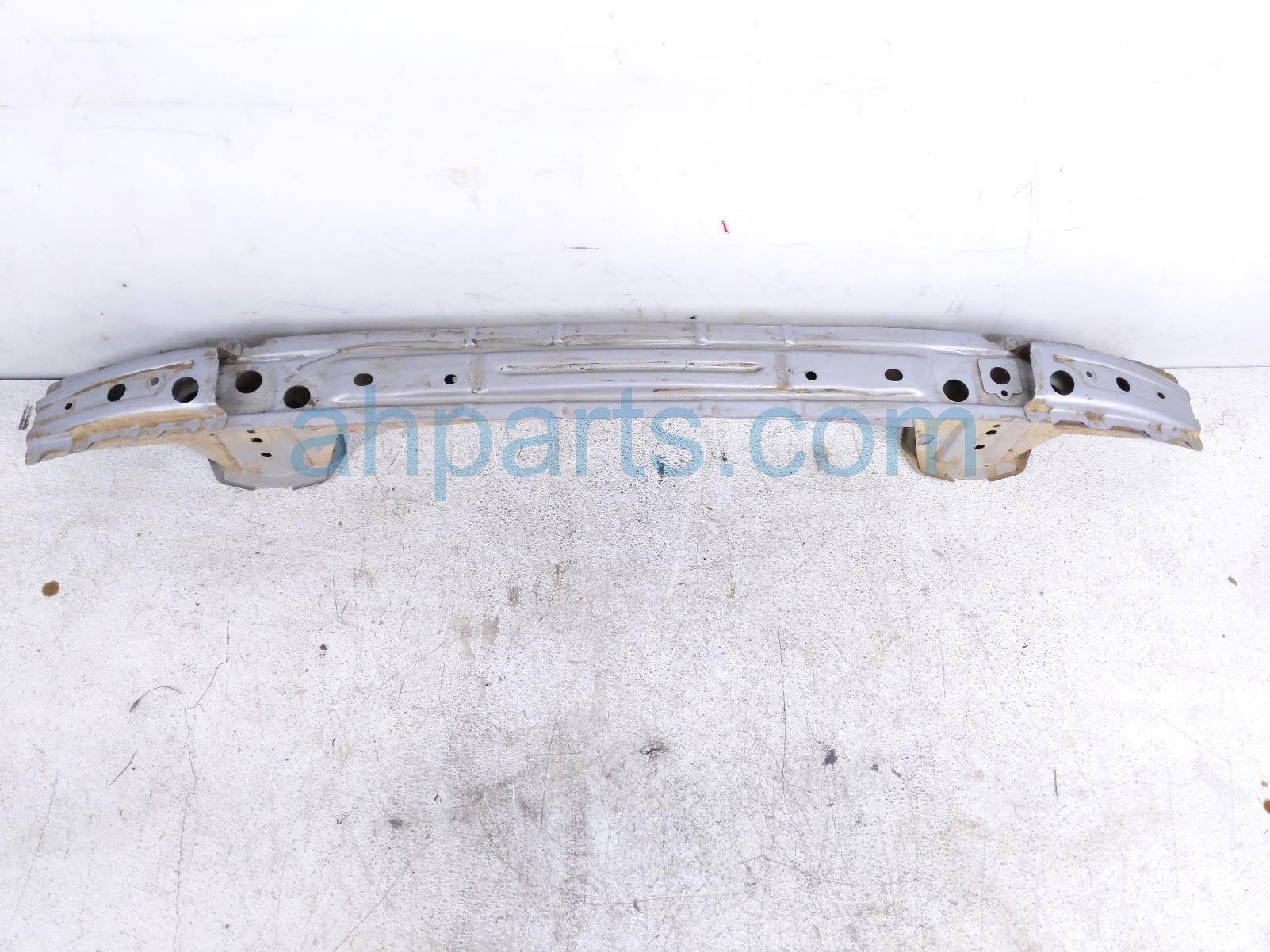 Subaru REAR BUMPER REINFORCEMENT BAR Subaru REAR BUMPER REINFORCEMENT BAR