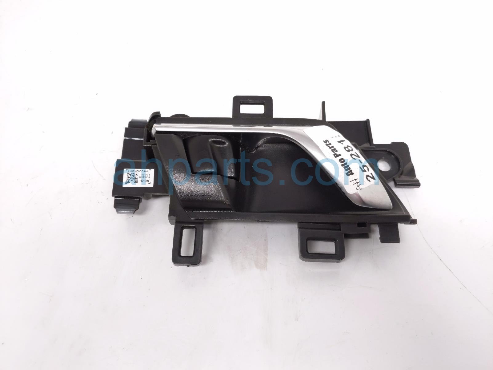 $15 Honda FR/RH INTERIOR DOOR HANDLE $15 Honda FR/RH INTERIOR DOOR HANDLE