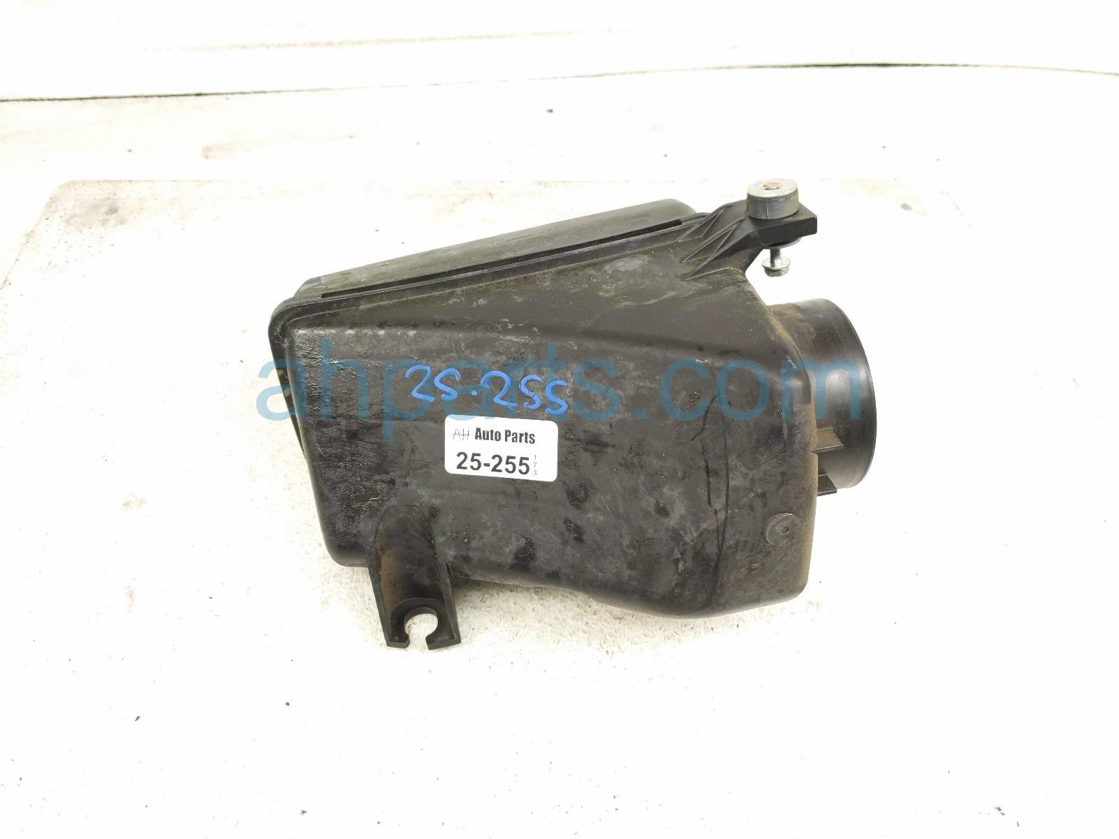 $20 Honda AIR CLEANER RESONATOR CHAMBER