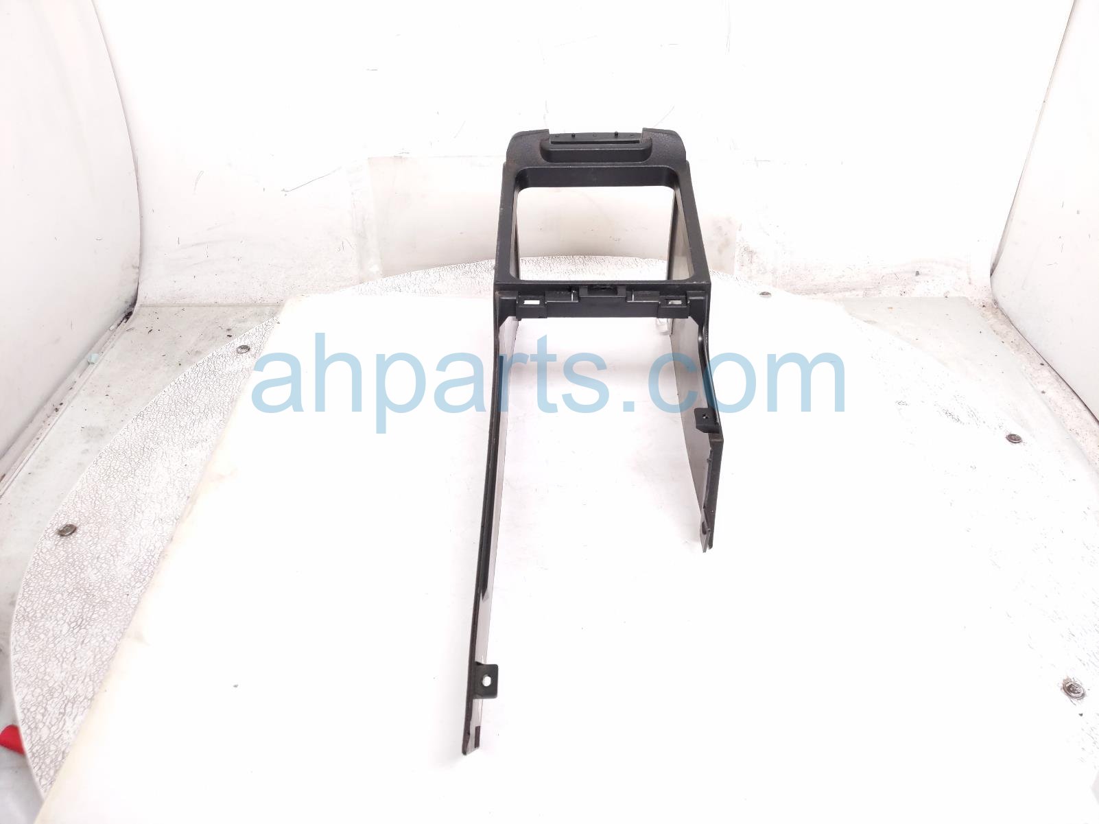 $35 Subaru CENTER CONSOLE BOX TRIM - BLK $35 Subaru CENTER CONSOLE BOX TRIM - BLK