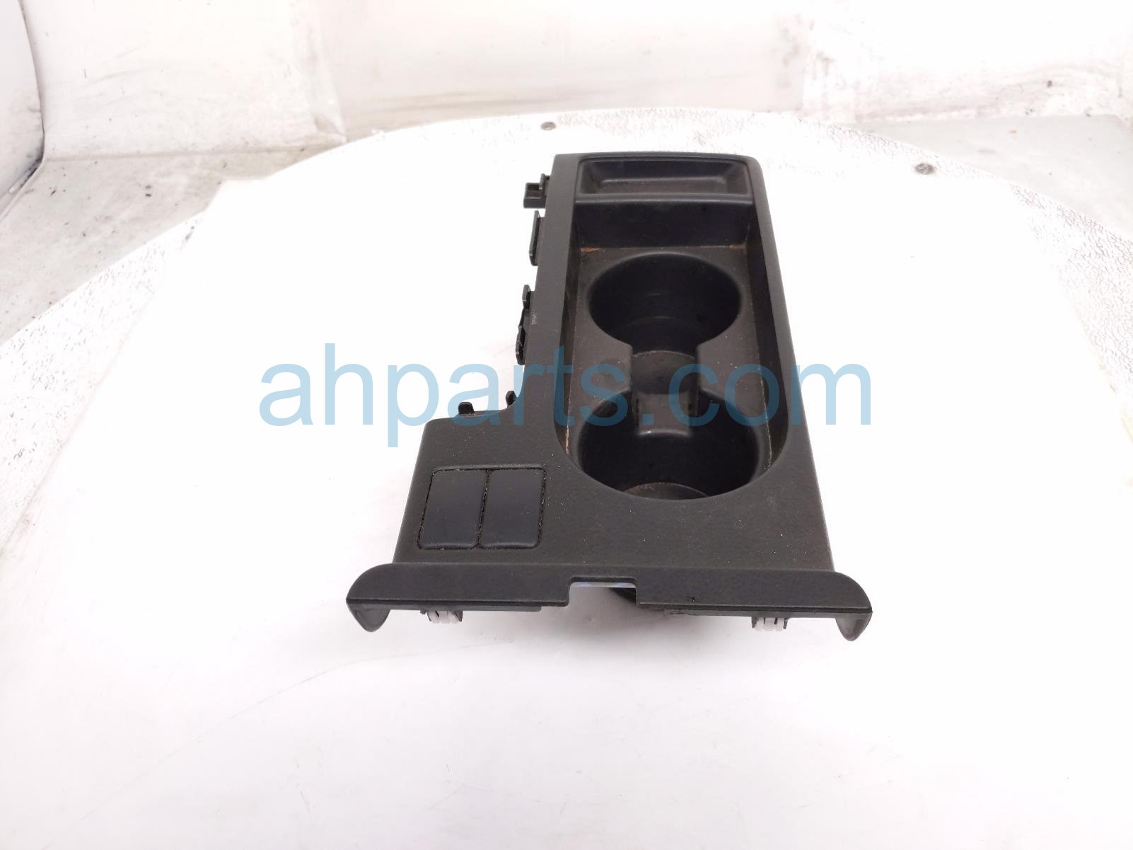 Subaru CENTER CONSOLE CUP HOLDER - BLK Subaru CENTER CONSOLE CUP HOLDER - BLK