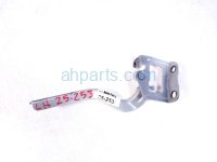 $15 Toyota LH HOOD HINGE - SILVER $15 Toyota LH HOOD HINGE - SILVER