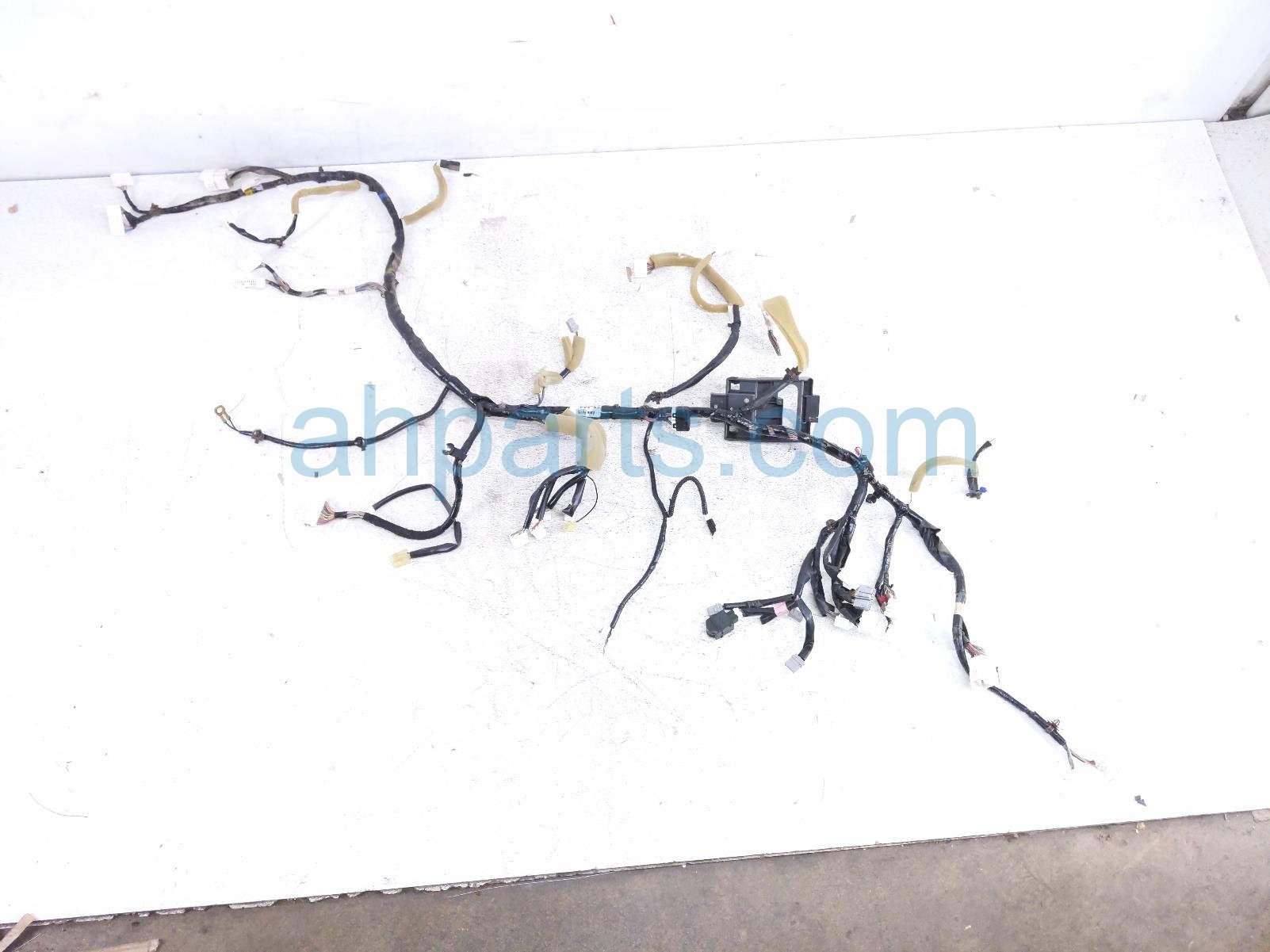 $150 Subaru INSTRUMENT PANEL WIRE HARNESS