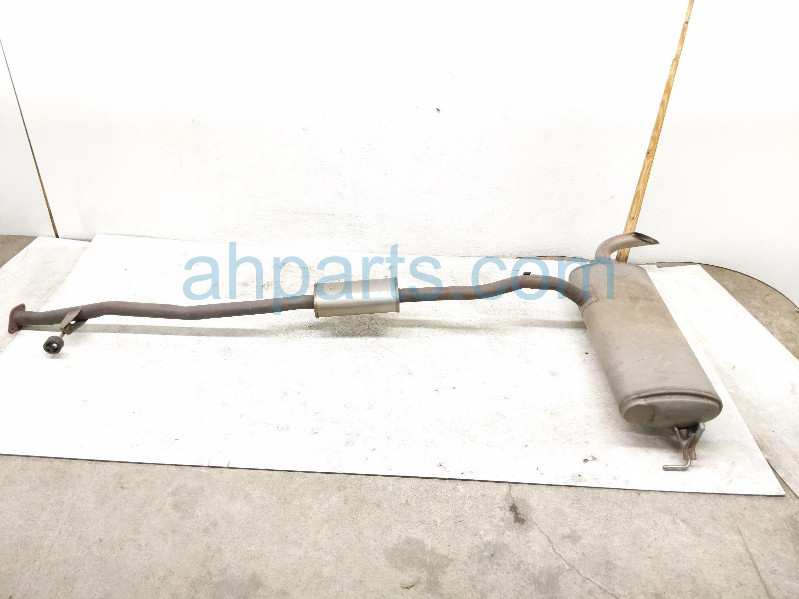 $195 Nissan REAR EXHAUST MUFFLER & PIPE ASSY $195 Nissan REAR EXHAUST MUFFLER & PIPE ASSY