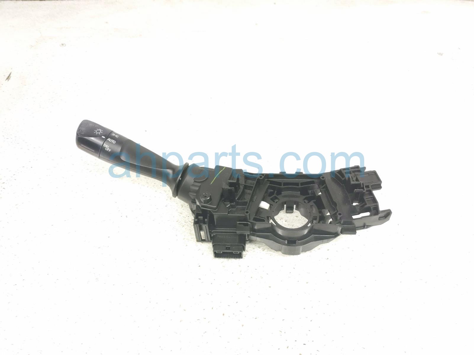 $99 Toyota HEADLAMP / SIGNAL COLUMN SWITCH $99 Toyota HEADLAMP / SIGNAL COLUMN SWITCH