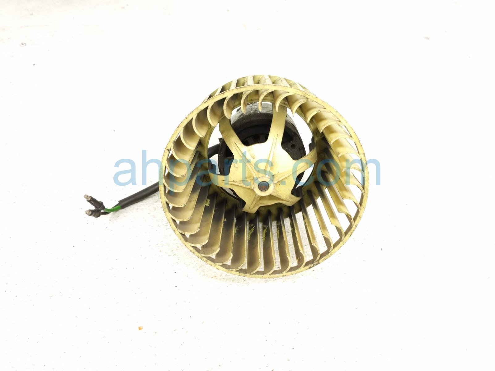 $30 Volvo BLOWER MOTOR FAN W/O HOUSING $30 Volvo BLOWER MOTOR FAN W/O HOUSING