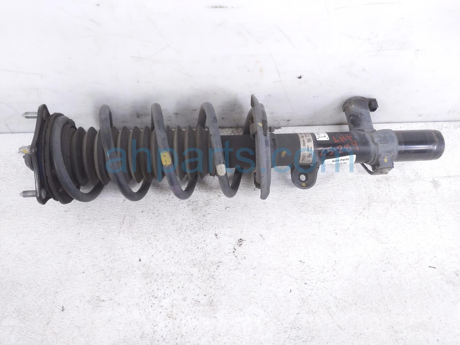Acura FR/LH STRUT ABSORBER + SPRING