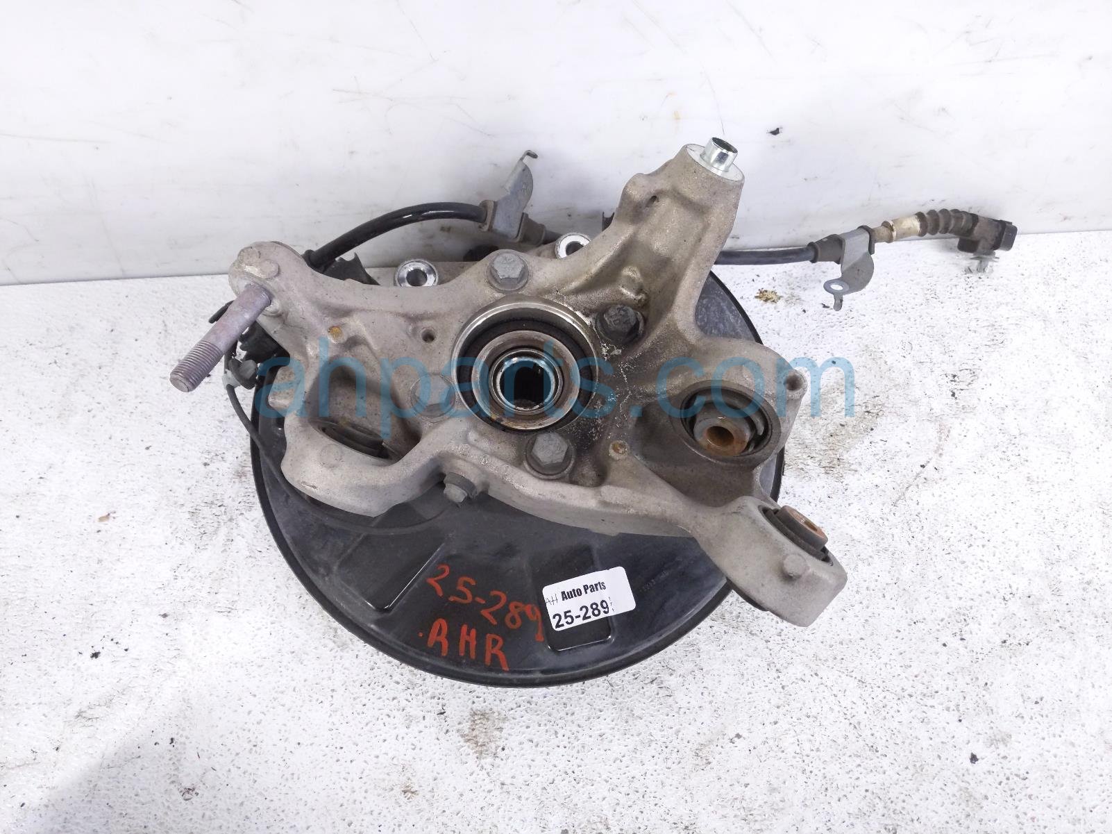 Acura RR/RH SPINDLE KNUCKLE HUB