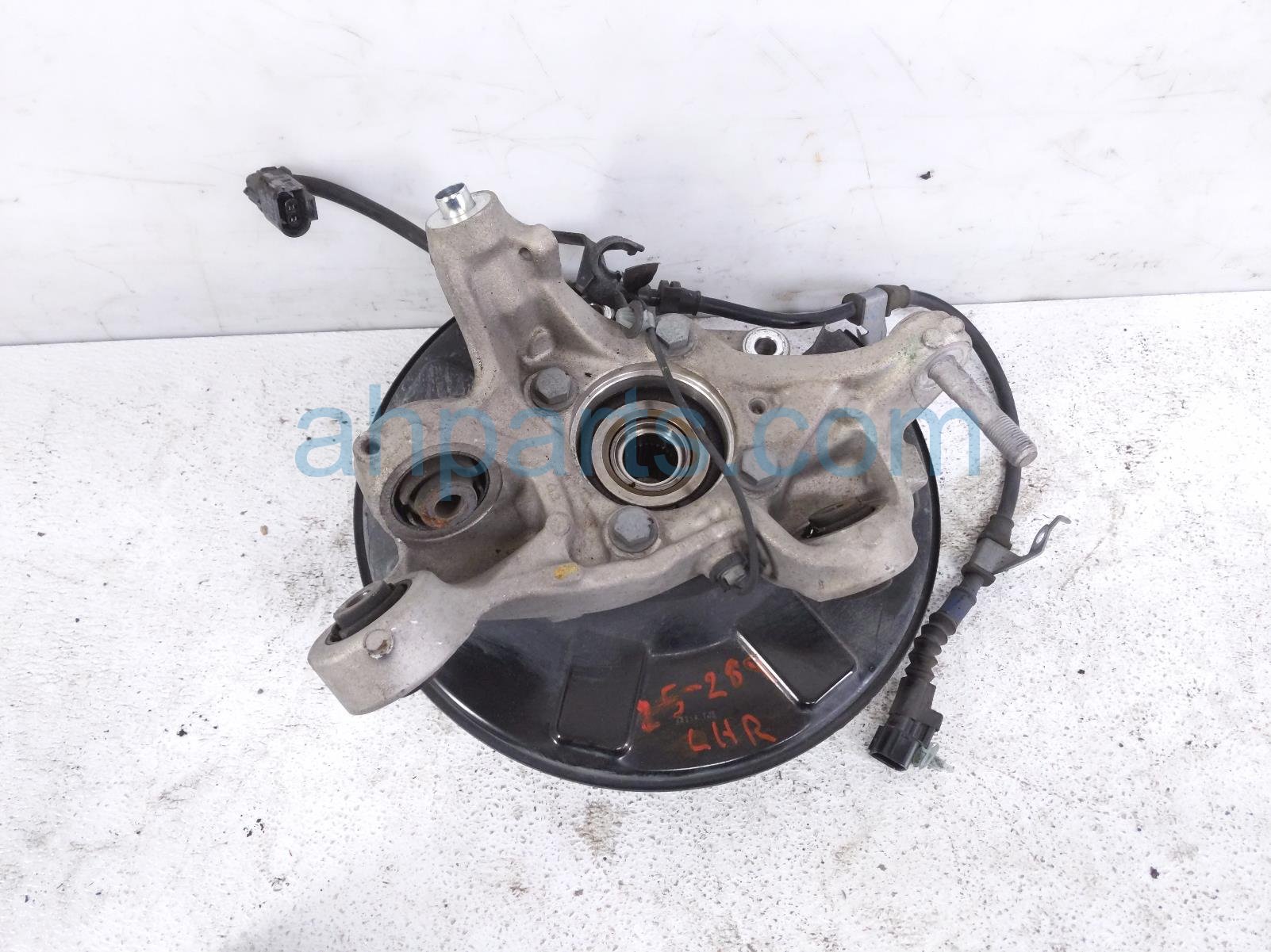 $175 Acura RR/LH SPINDLE KNUCKLE HUB