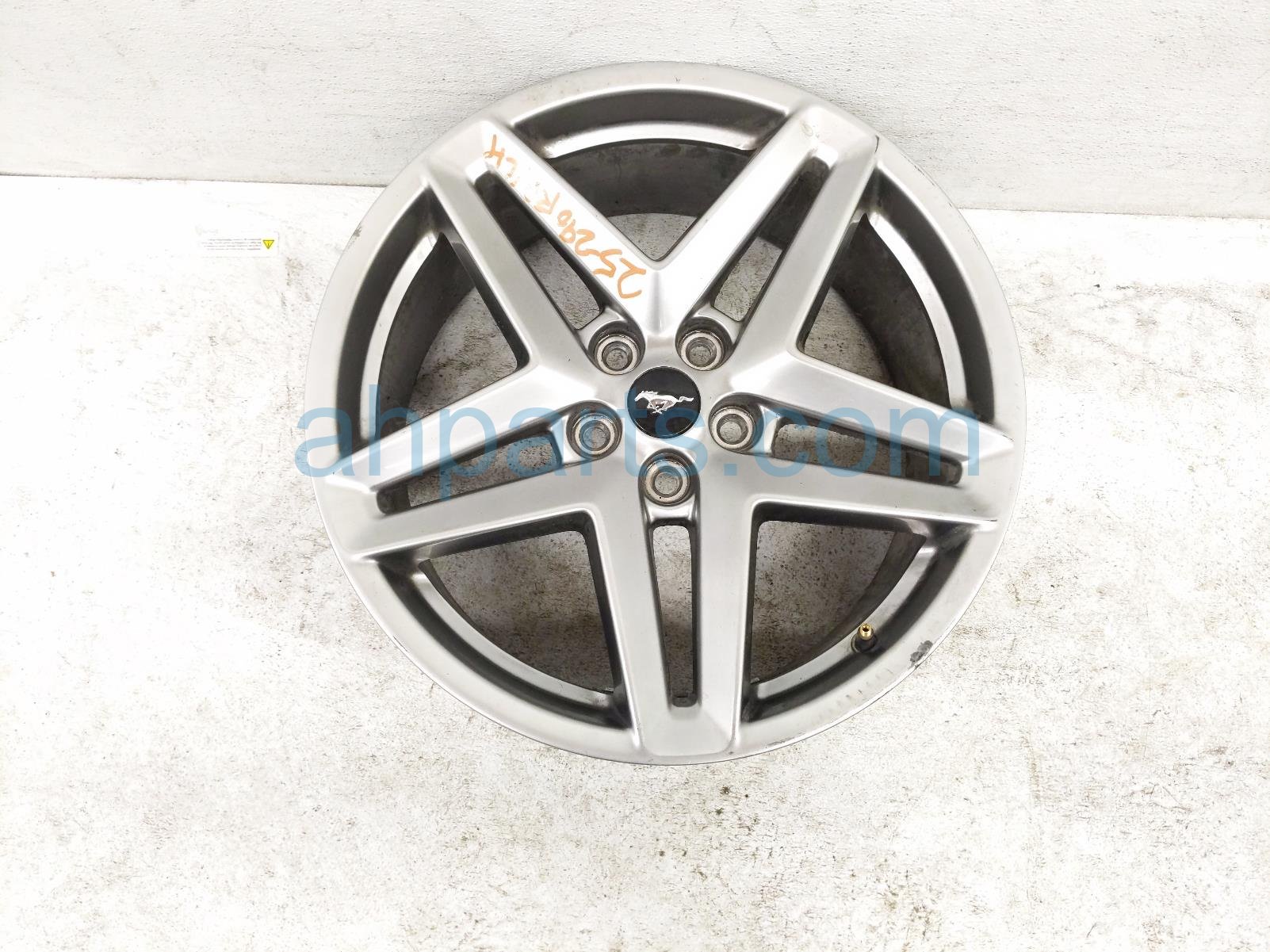 $249 Ford RR/LH WHEEL / RIM -