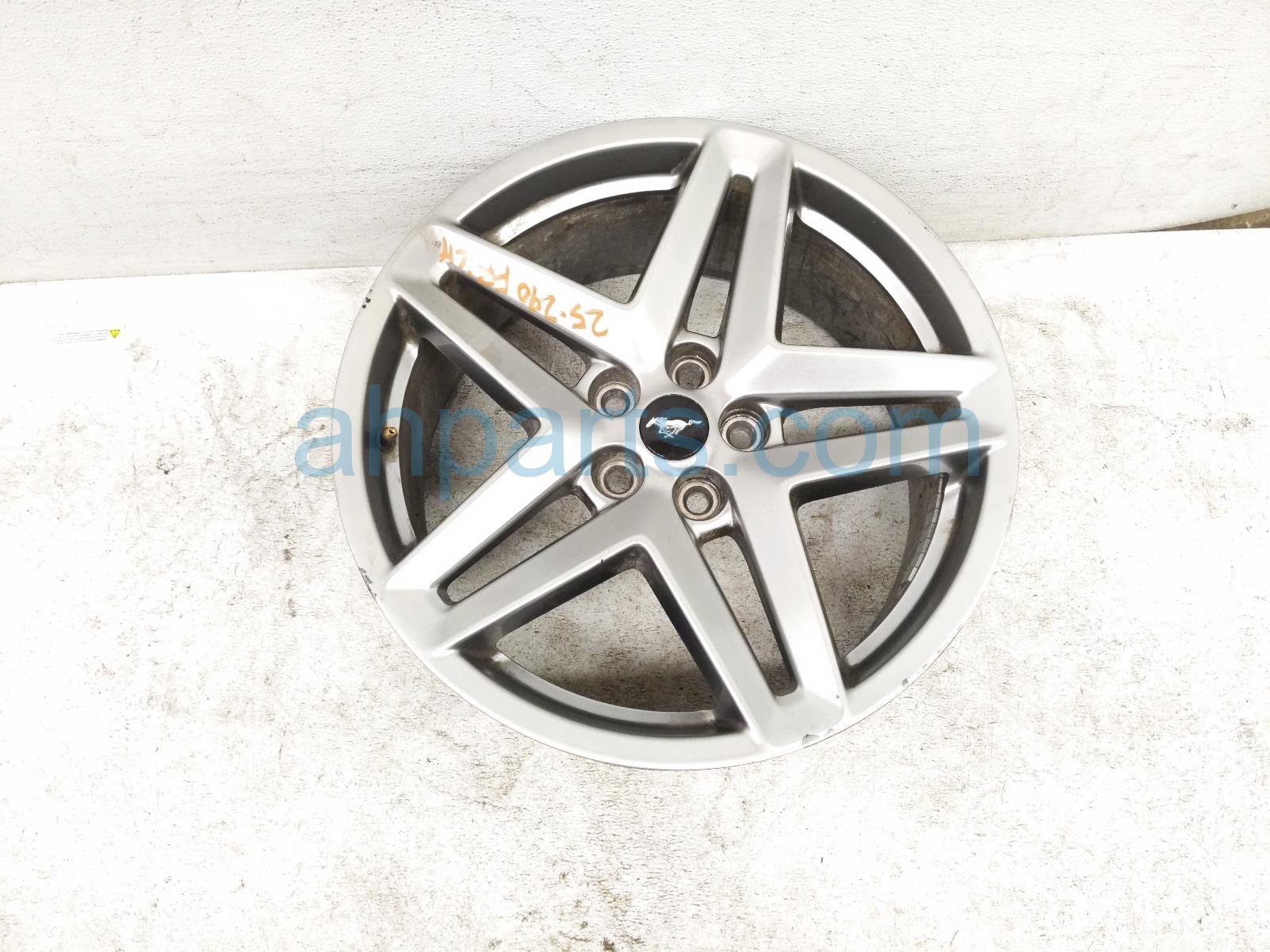 $249 Ford FR/LH WHEEL / RIM