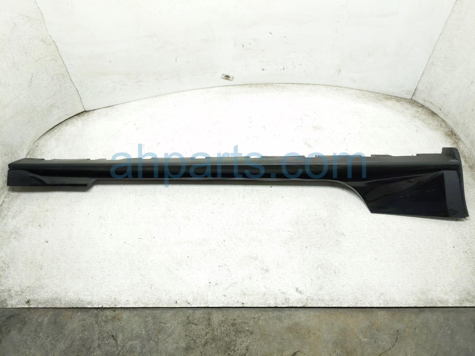 $399 Ford RH SIDE SKIRT / MOLDING - BLACK $399 Ford RH SIDE SKIRT / MOLDING - BLACK